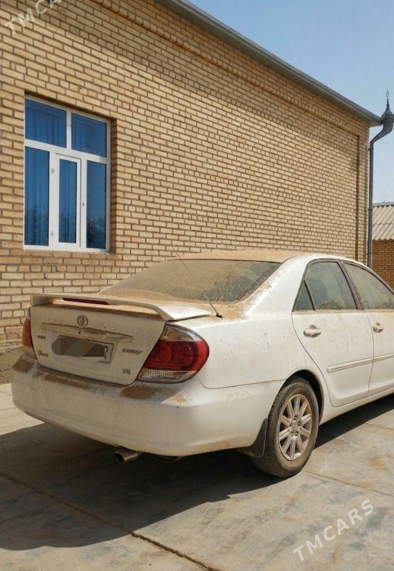 Toyota Camry 2006 - 315 000 TMT - Мары - img 1