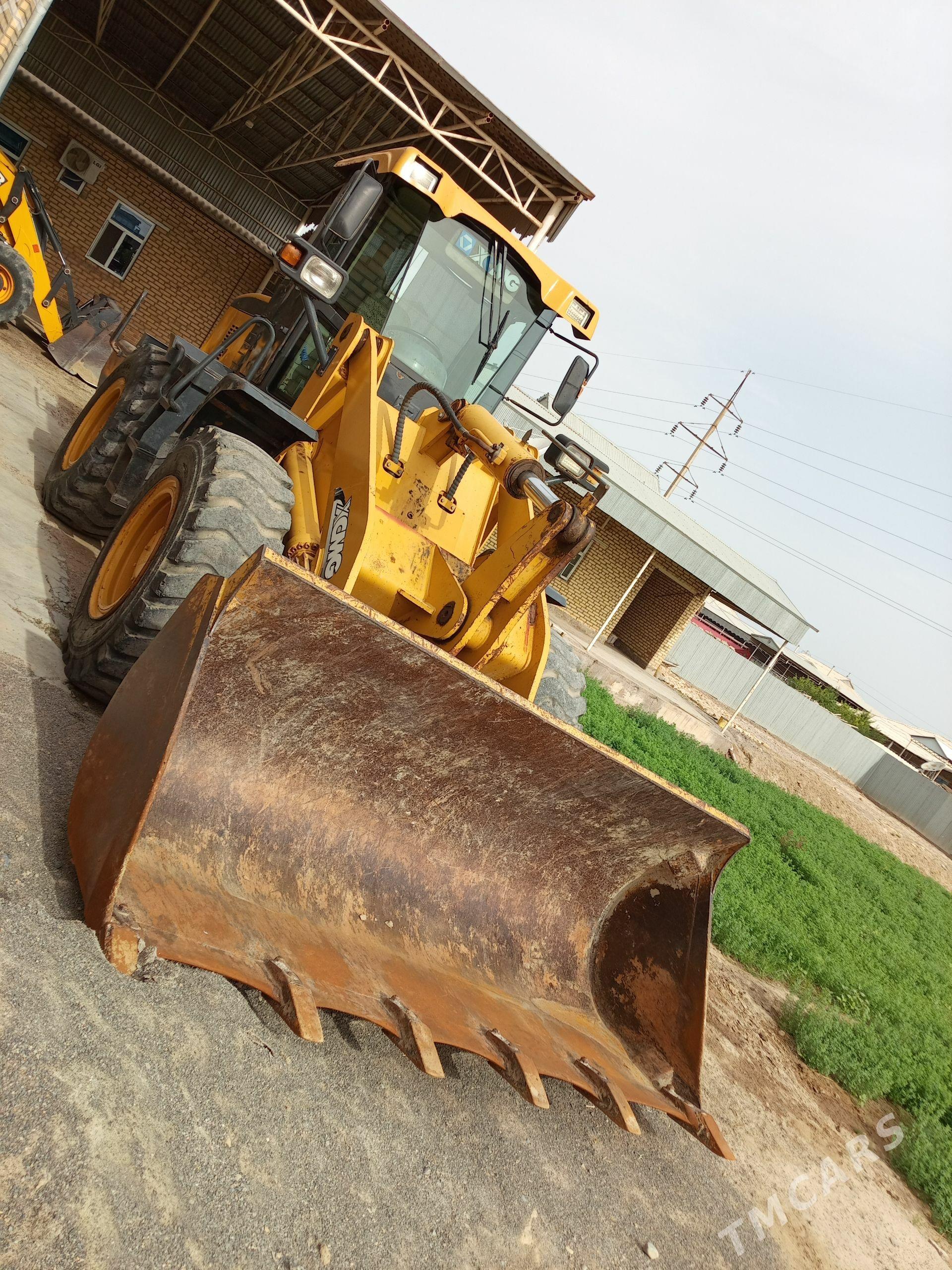 XCMG LW300F 2013 - 450 000 TMT - Векильбазар - img 1