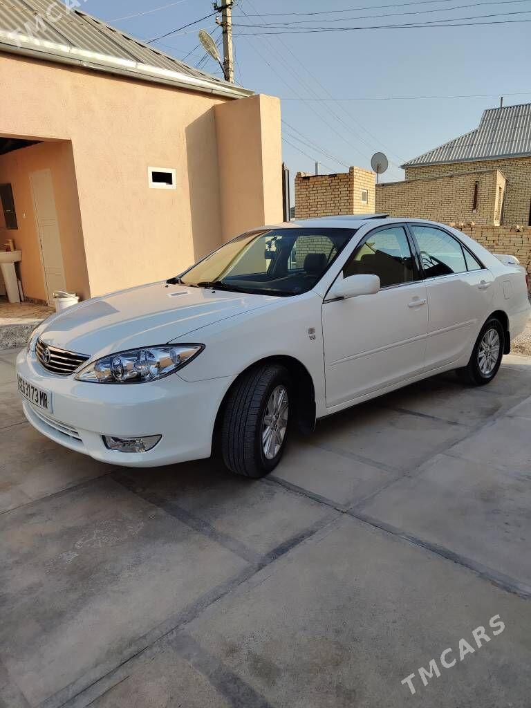 Toyota Camry 2005 - 270 000 TMT - Мары - img 1