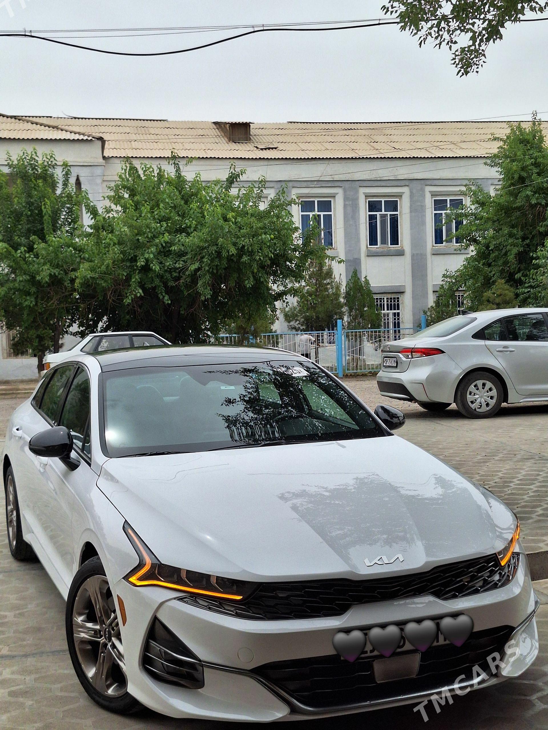 Kia K5 2022 - 350 000 TMT - Mary - img 1