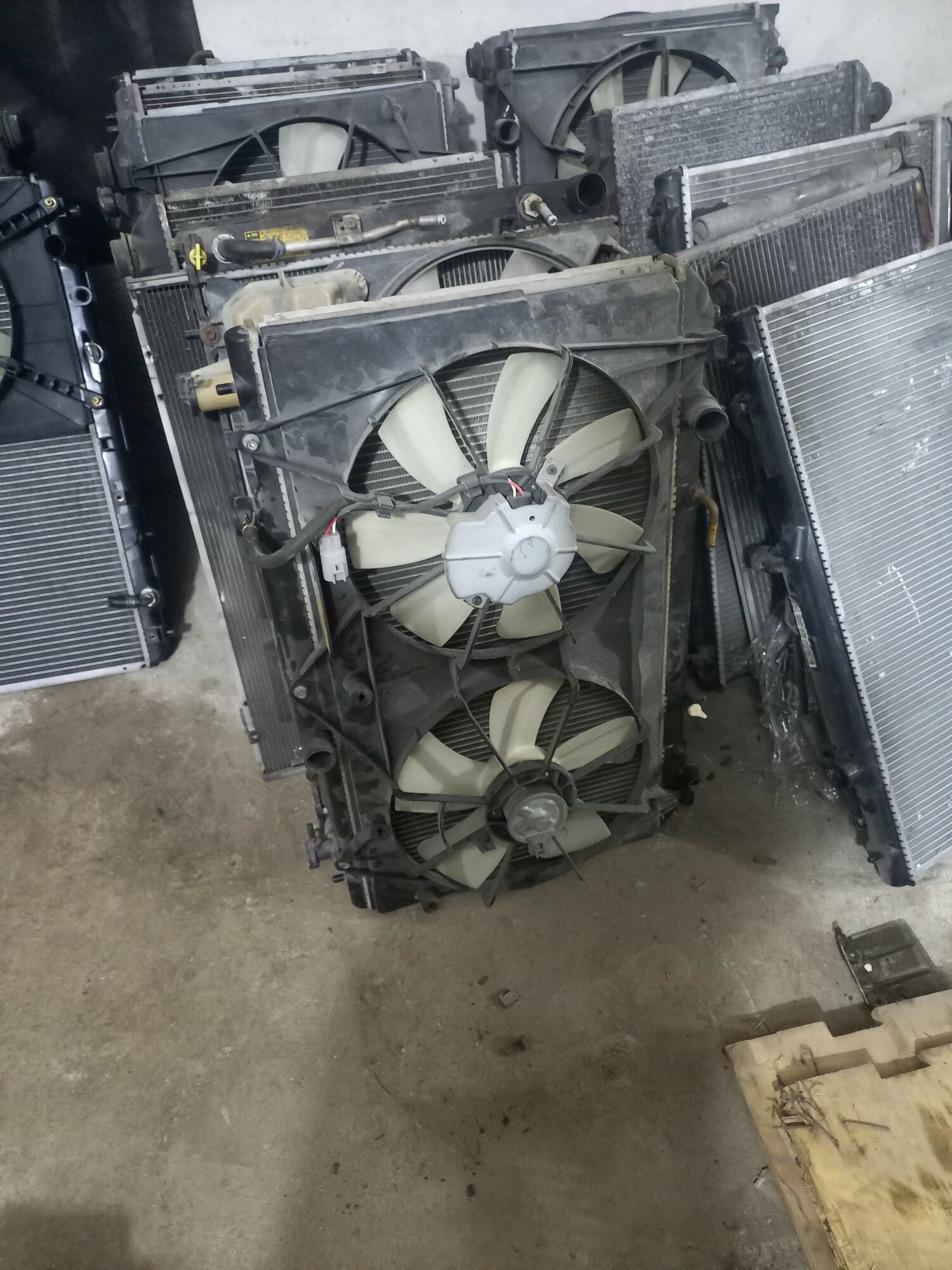 radiator wintilyator toyota 1 000 TMT - Gubadag - img 1