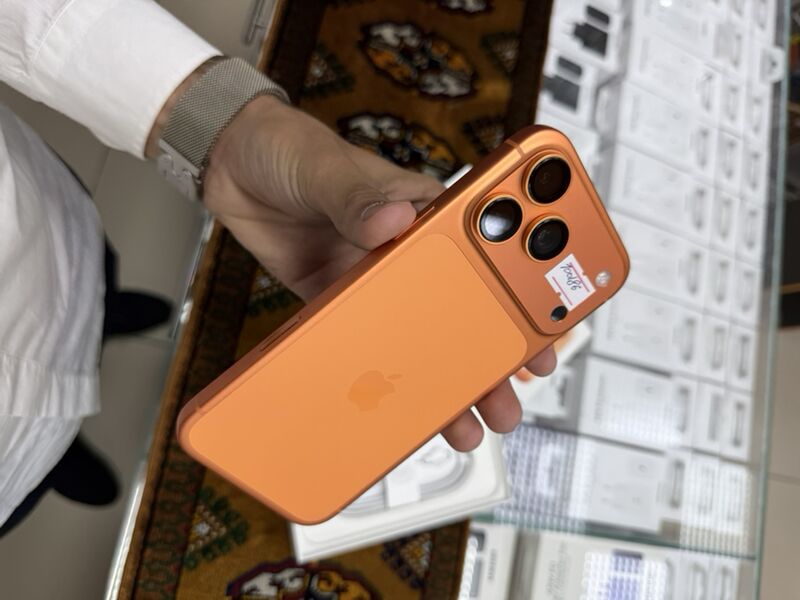 iPhone 17 pro max 256gb - Торговый центр "15 лет Независимости" - img 1