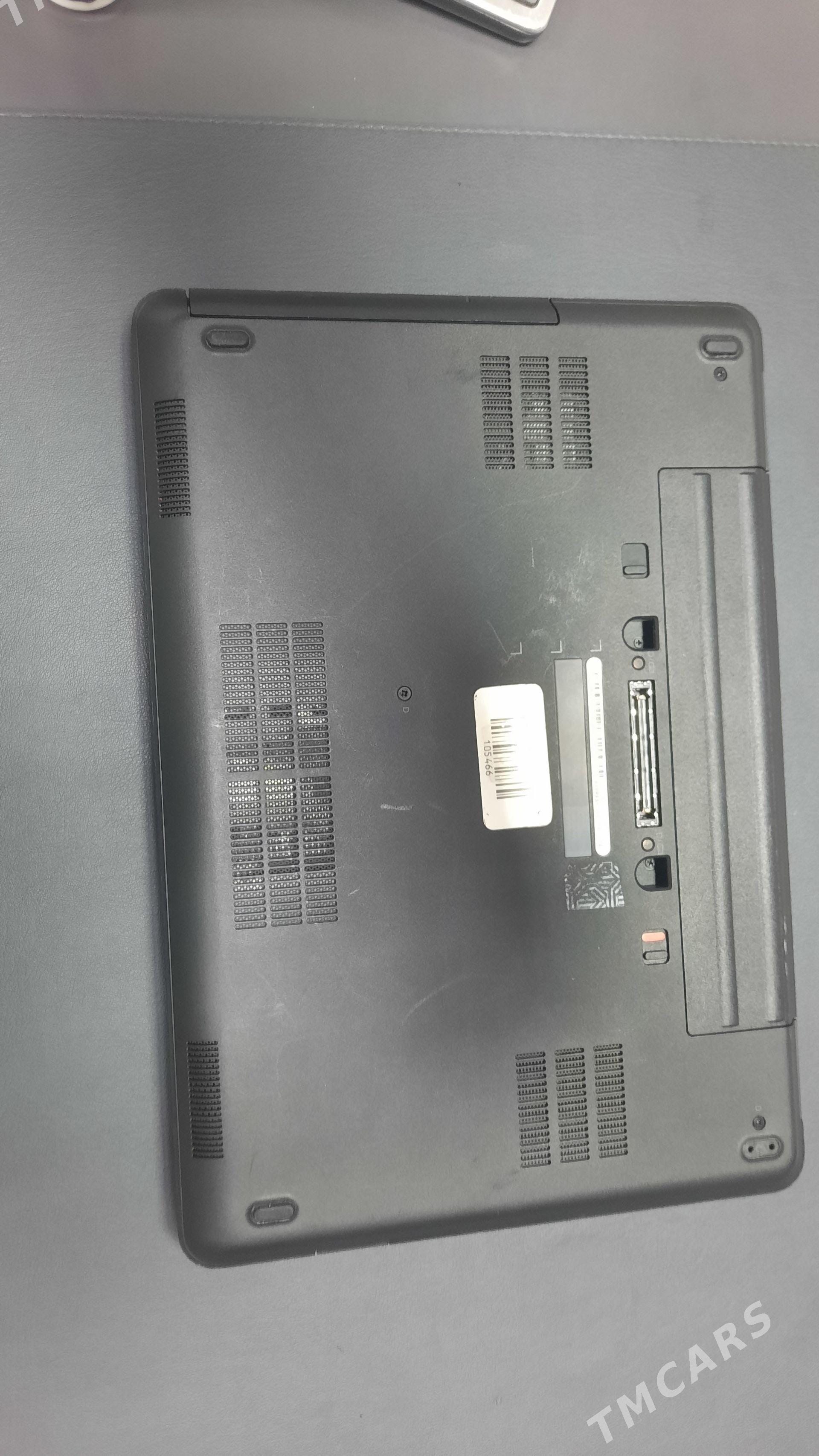 DELL NOTBOOK - Торговый центр "15 лет Независимости" - img 1