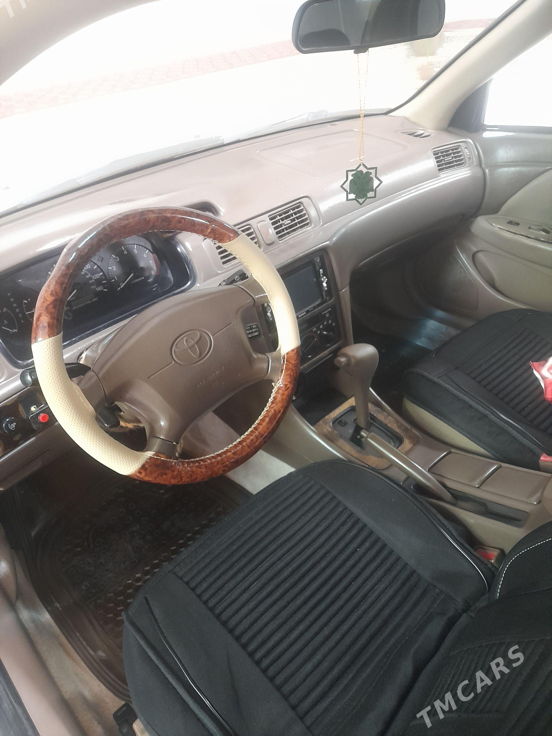 Toyota Camry 1999 - 135 000 TMT - Halaç - img 1
