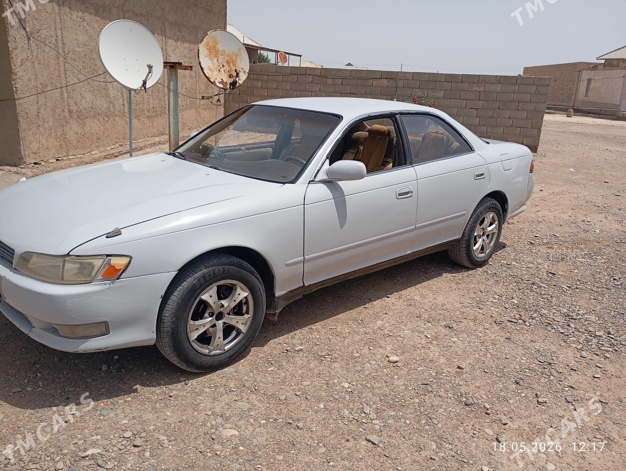 Toyota Mark II 1993 - 44 000 TMT - Sarahs - img 1