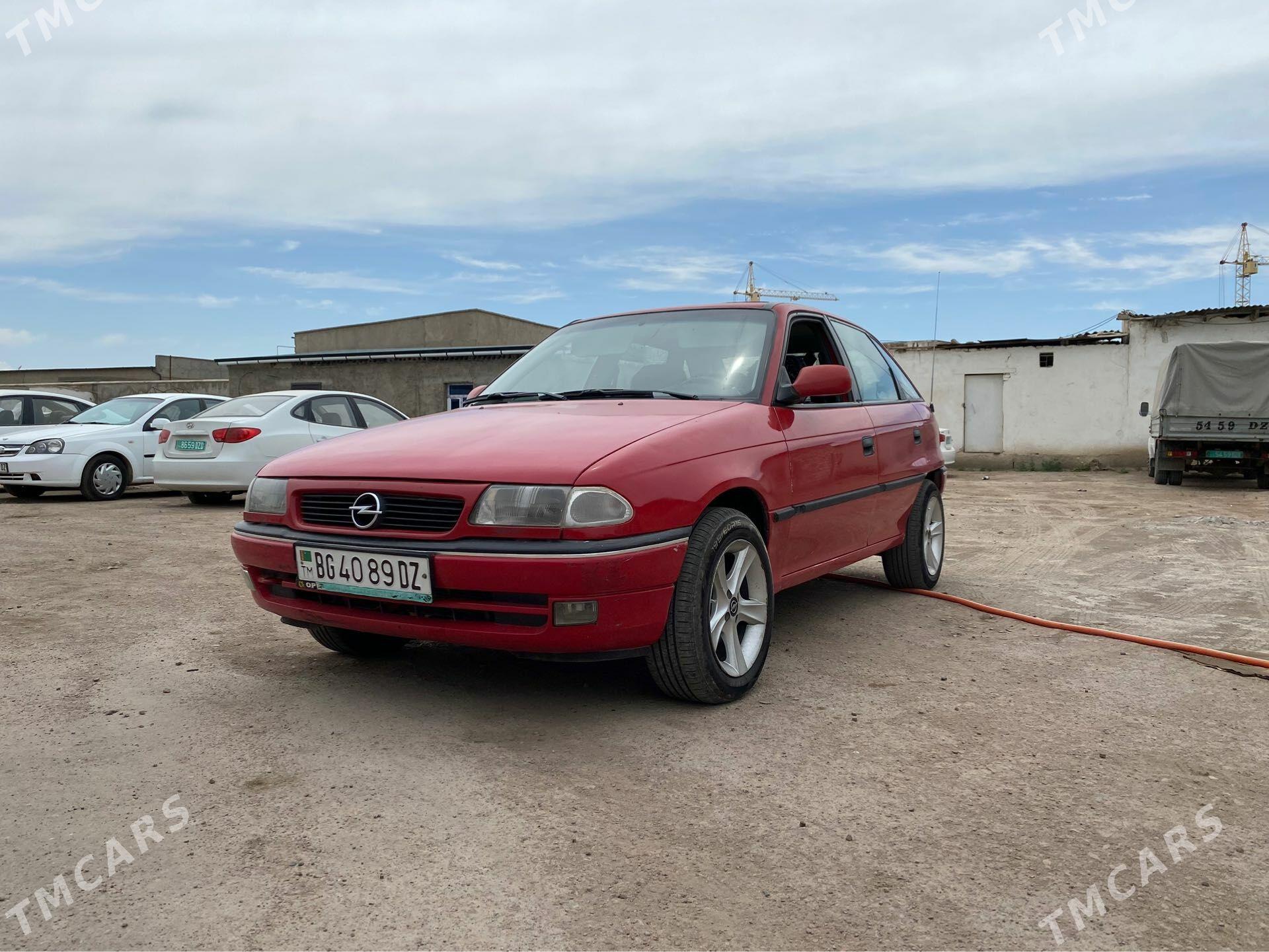 Opel Astra 1996 - 60 000 TMT - Дашогуз - img 1