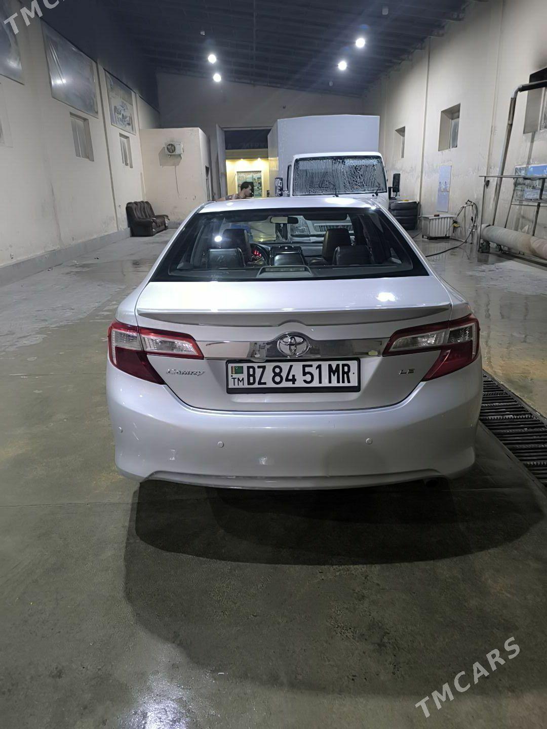 Toyota Camry 2012 - 210 000 TMT - Байрамали - img 1