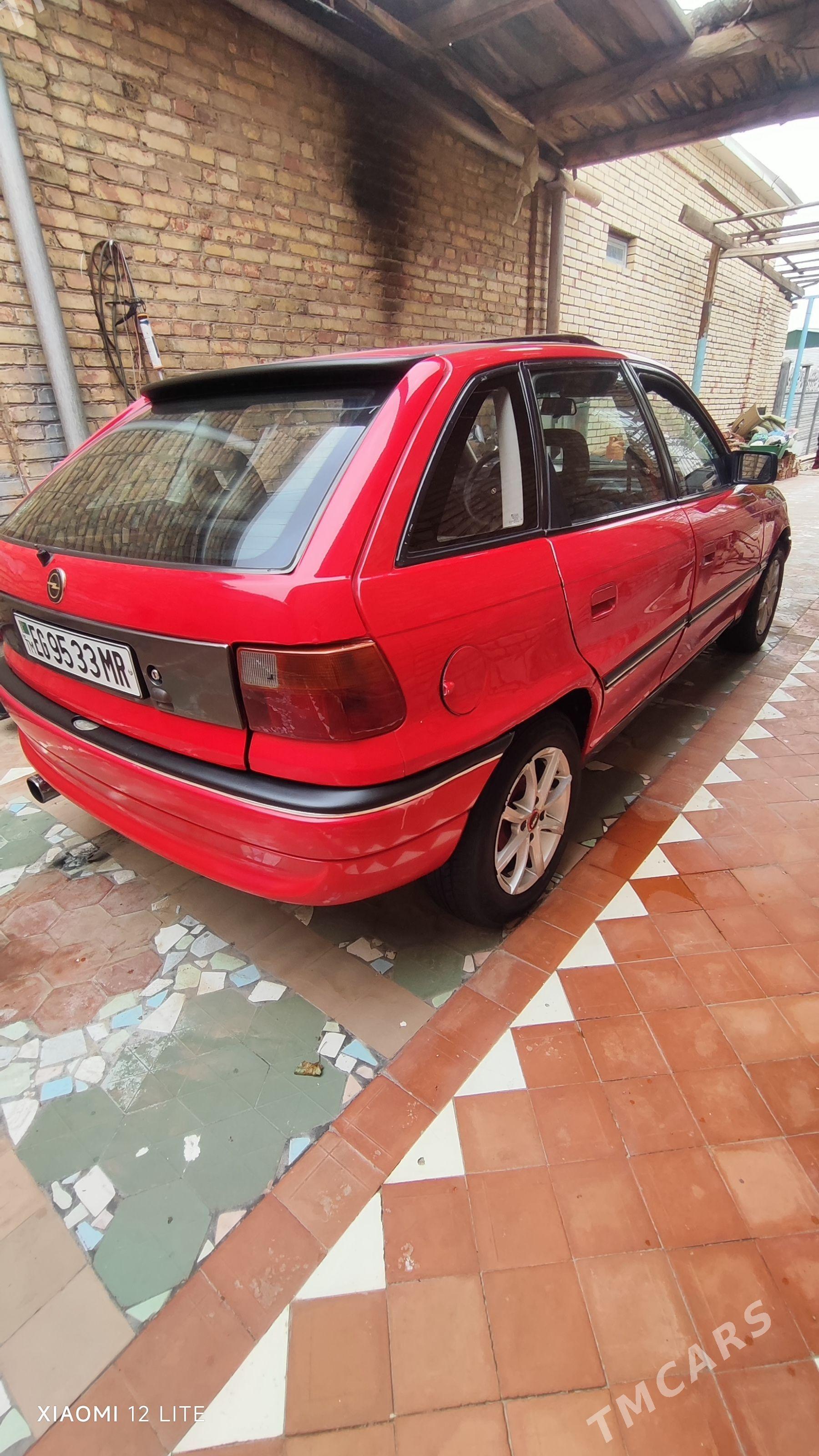 Opel Astra 1992 - 36 000 TMT - Мары - img 1