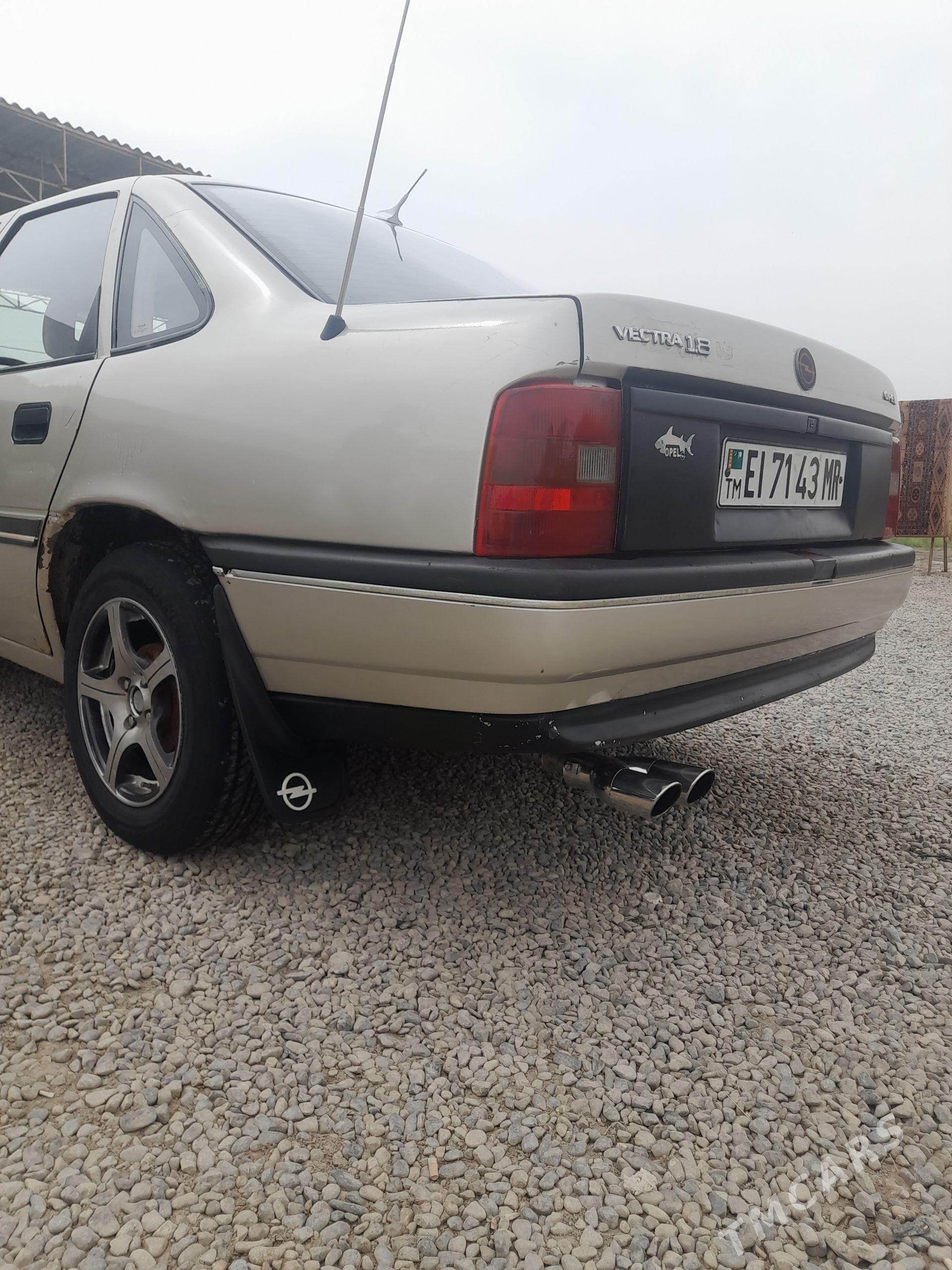 Opel Vectra 1990 - 27 000 TMT - Mary - img 1