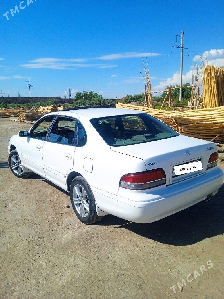 Toyota Avalon 1997 - 105 000 TMT - Губадаг - img 1