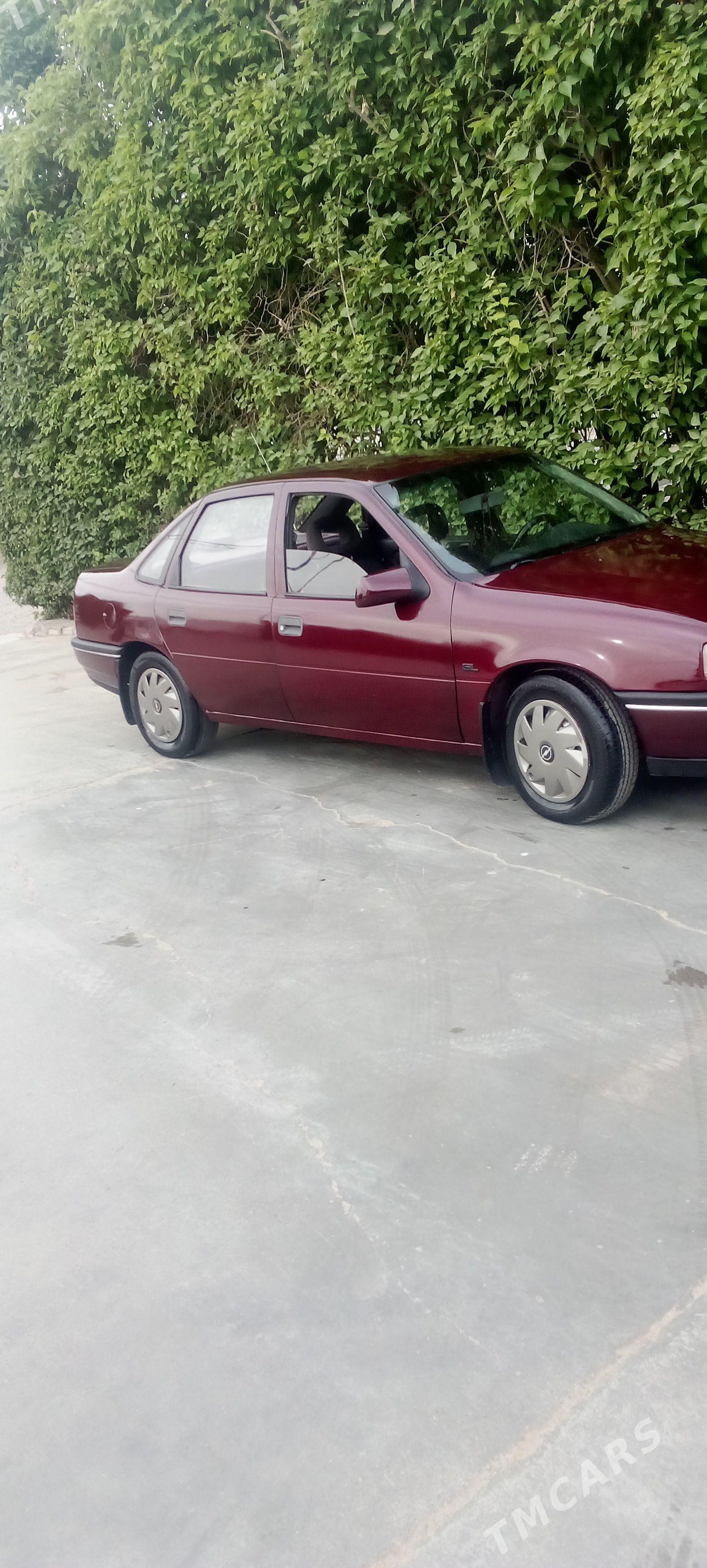 Opel Vectra 1991 - 31 000 TMT - Мары - img 1