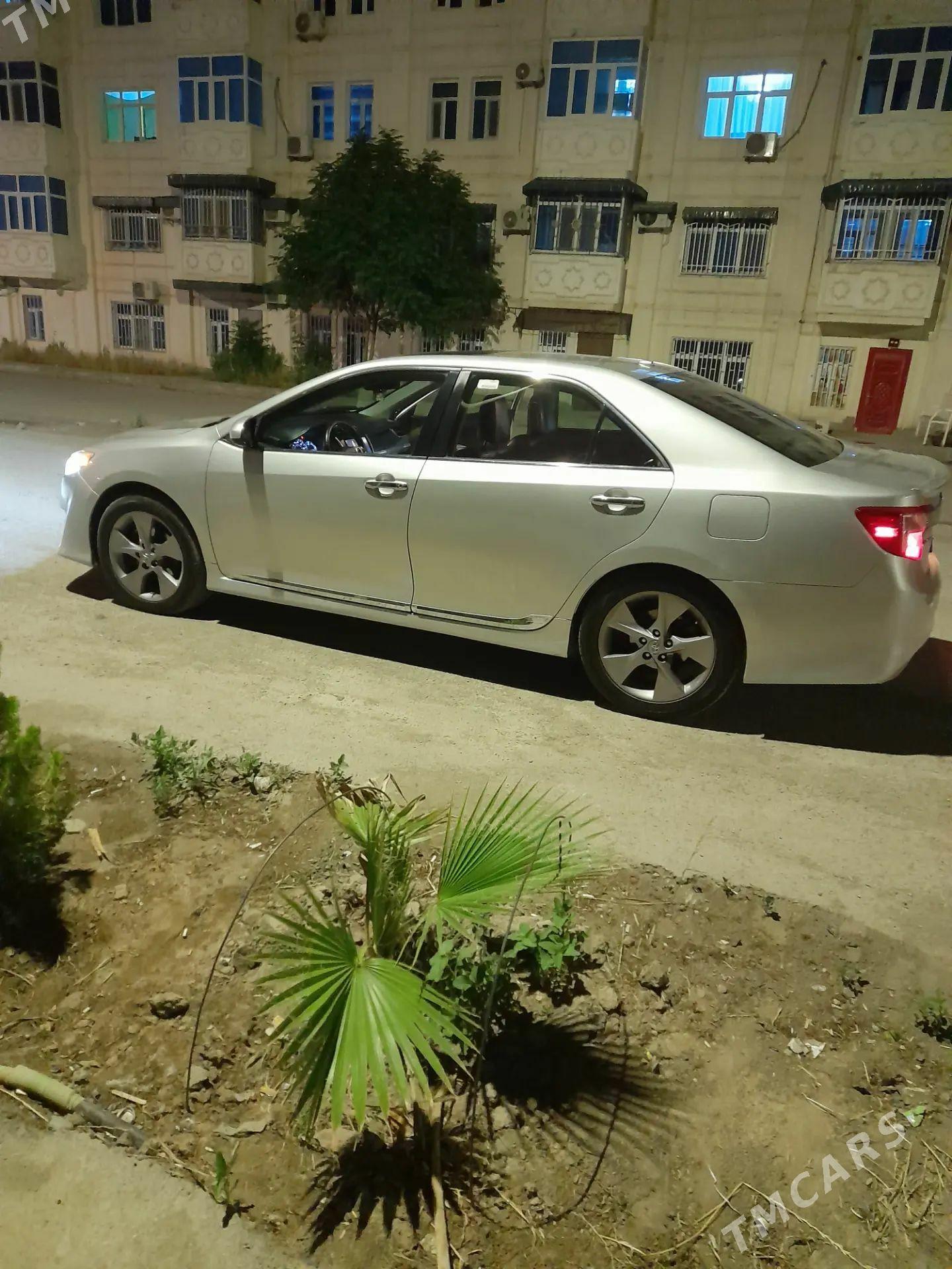 Toyota Camry 2014 - 270 000 TMT - Туркменабат - img 1