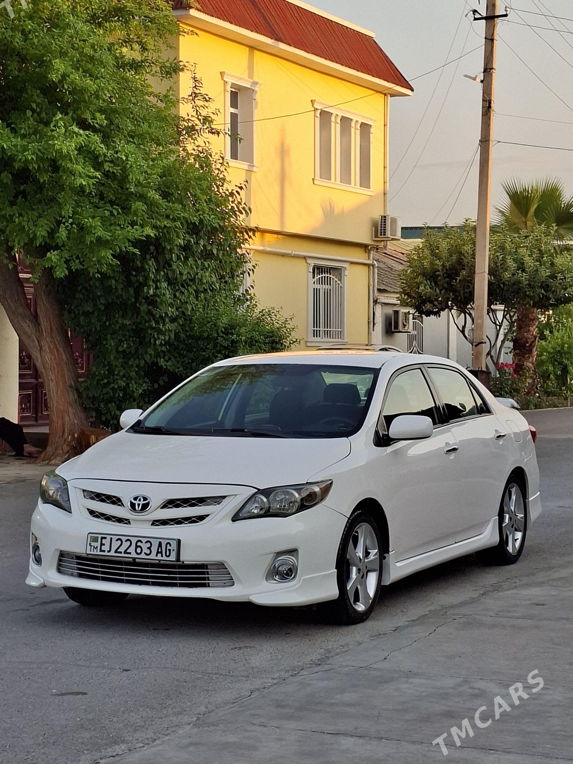 Toyota Corolla 2012 - 186 000 TMT - Ашхабад - img 1