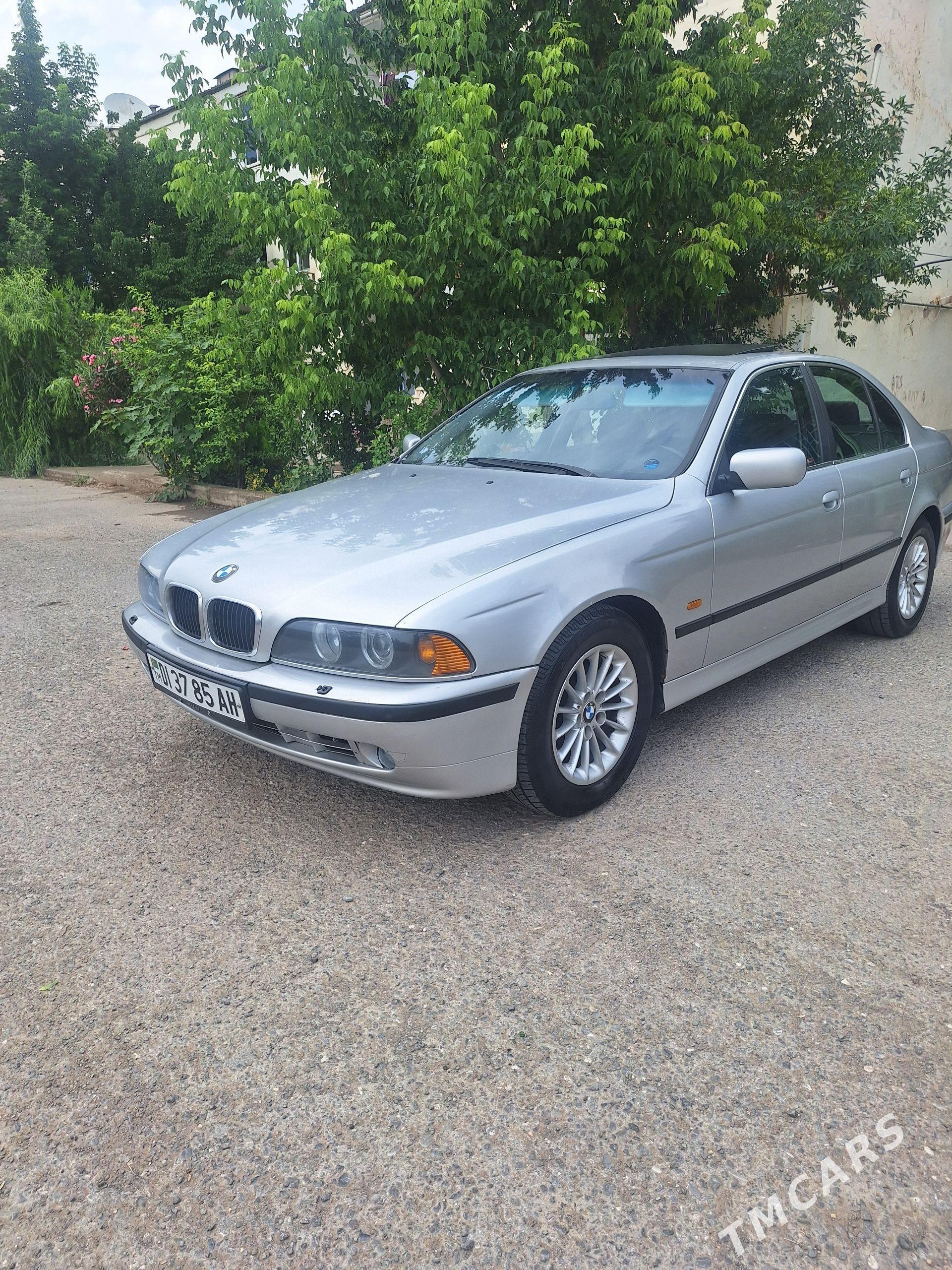 BMW 528 2001 - 115 000 TMT - Aşgabat - img 1