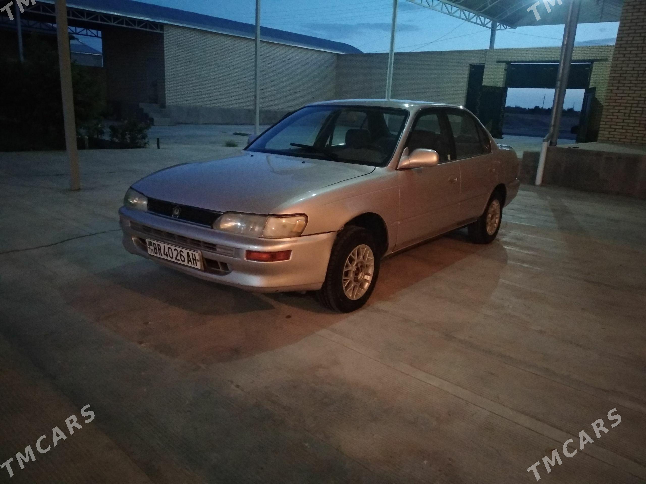 Toyota Corolla 1994 - 52 000 TMT - Sarahs - img 1