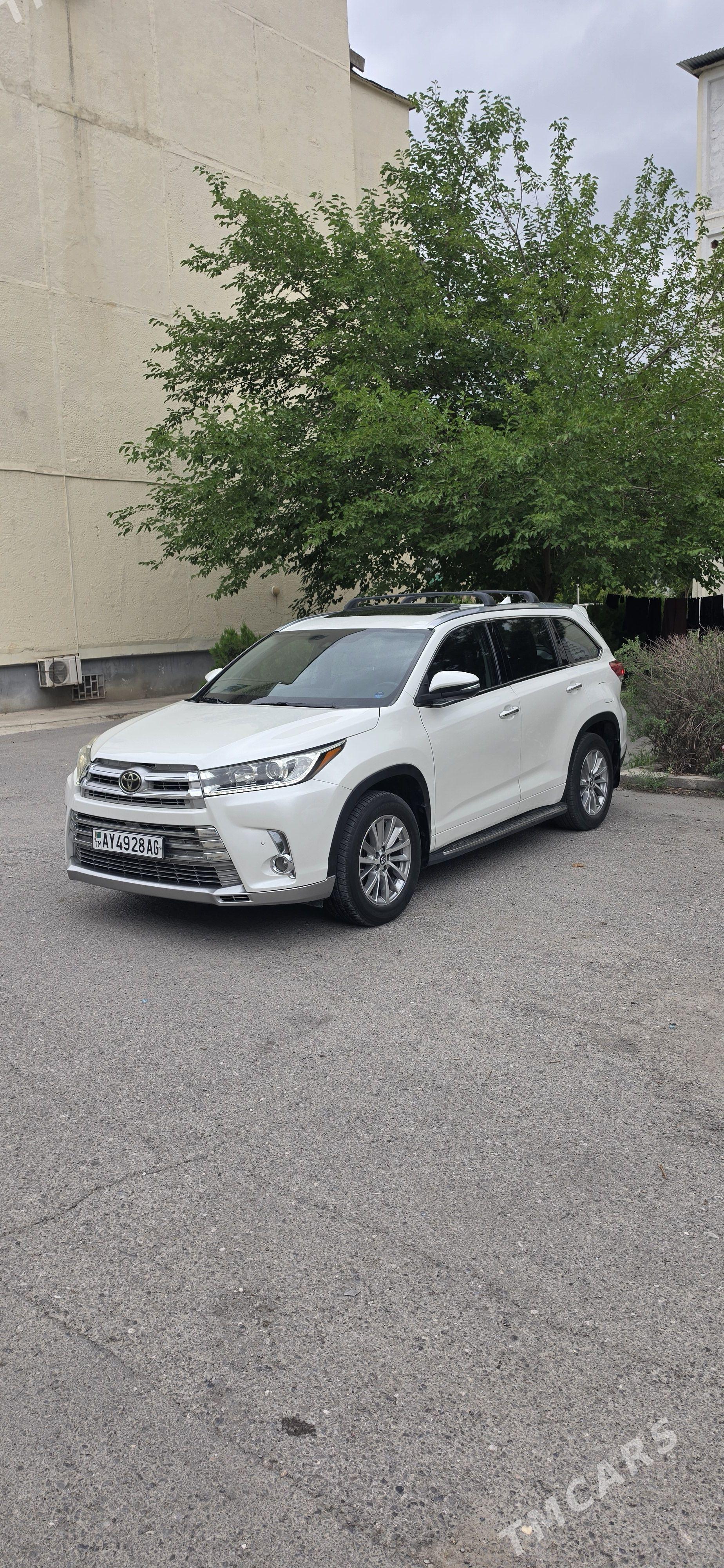 Toyota Highlander 2018 - 497 000 TMT - Ашхабад - img 1