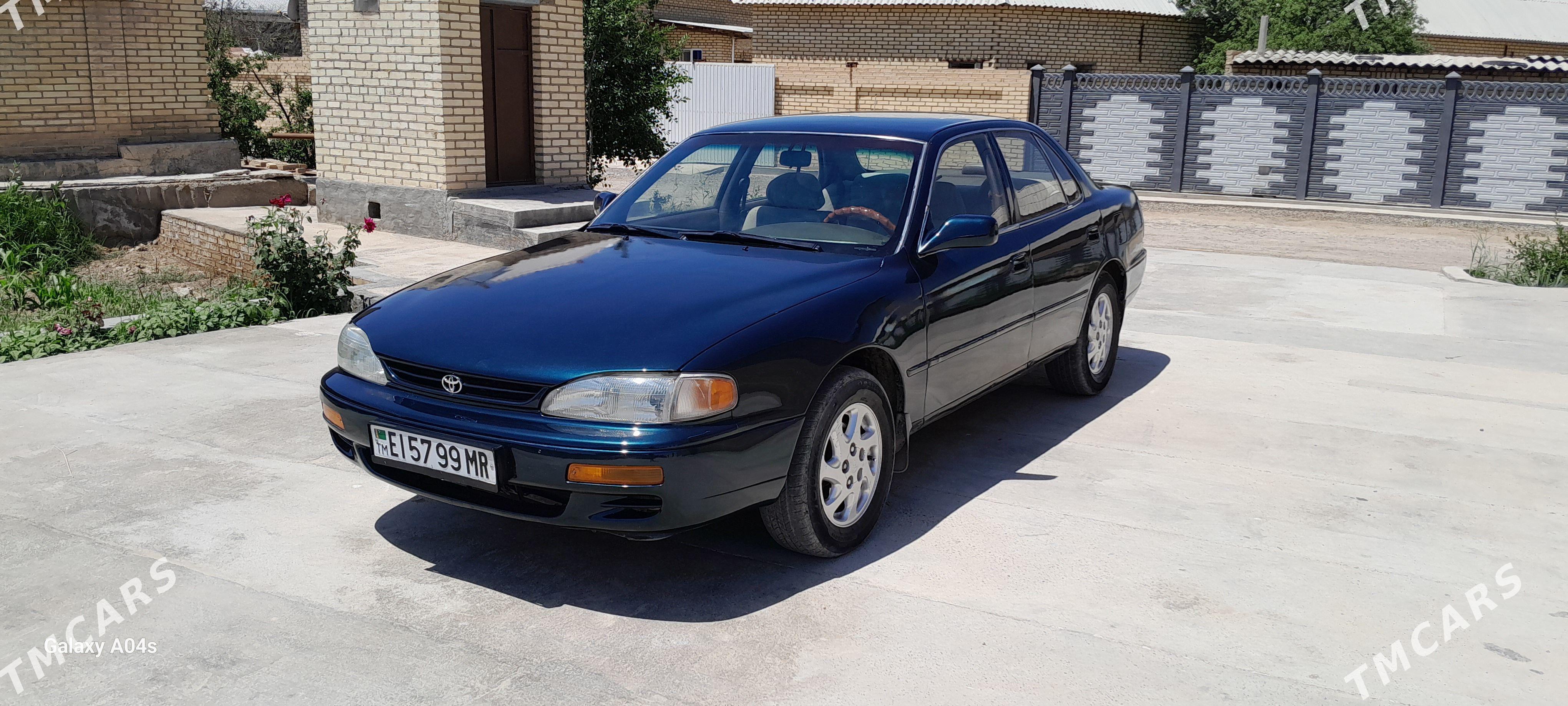Toyota Camry 1995 - 110 000 TMT - Мары - img 1