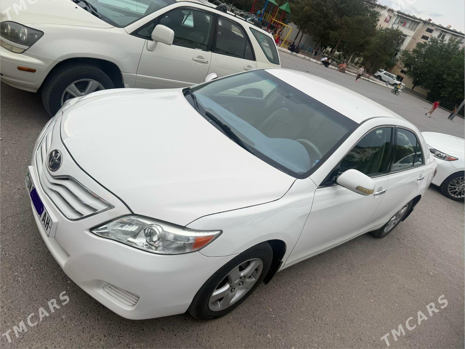 Toyota Camry 2010 - 165 000 TMT - 4 mkr - img 1