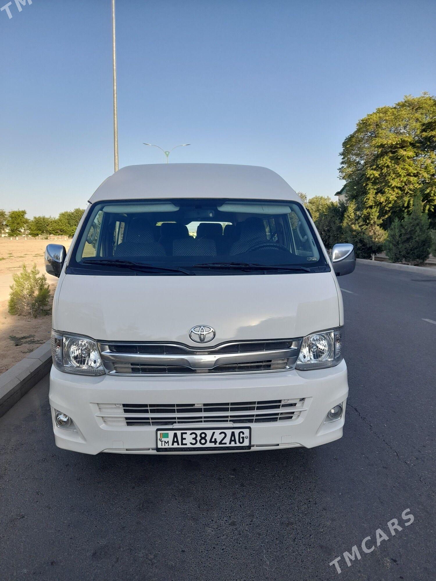 Toyota Hiace 2010 - 400 000 TMT - Gökje - img 1