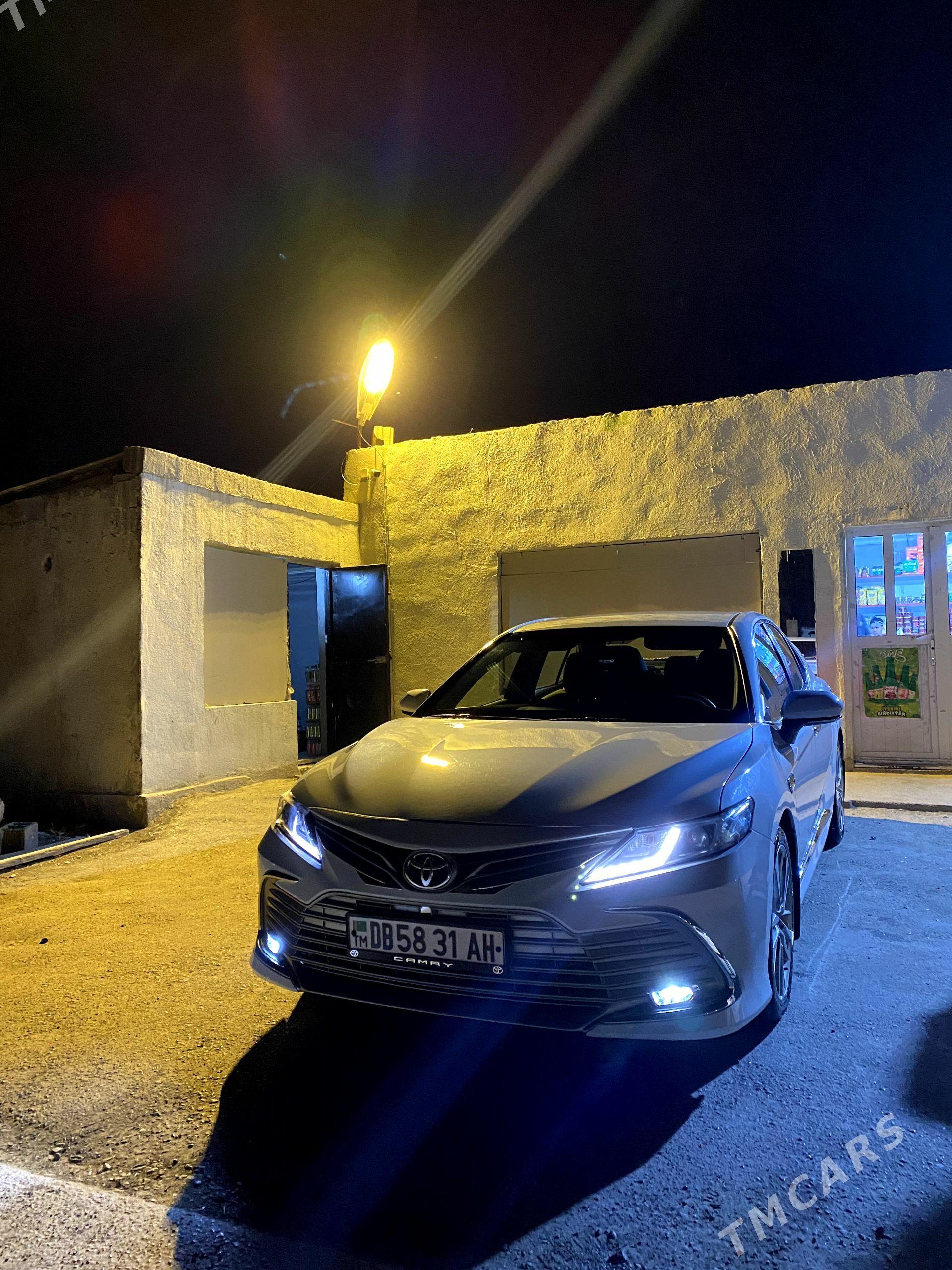 Toyota Camry 2021 - 255 000 TMT - Гёкдепе - img 1