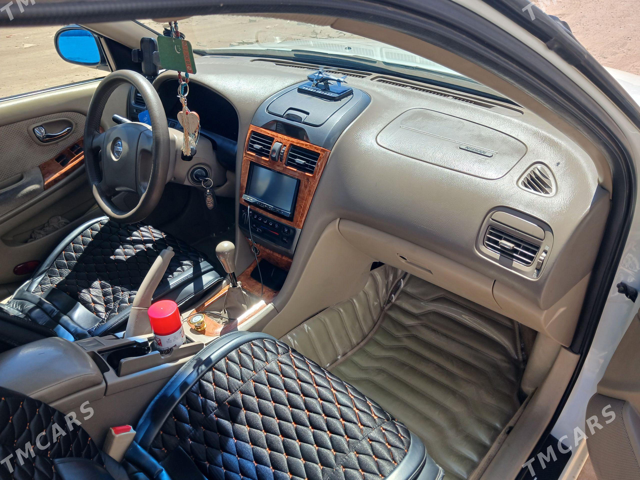 Nissan Maxima 2003 - 120 000 TMT - Гороглы (Тагта) - img 1