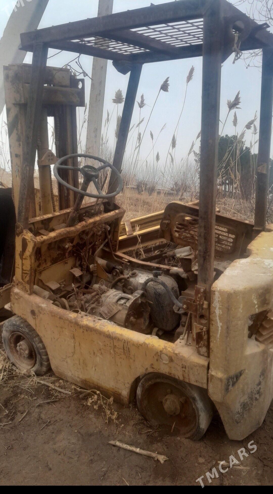 Kara Forklift 1980 - 6 000 TMT - Mary - img 1