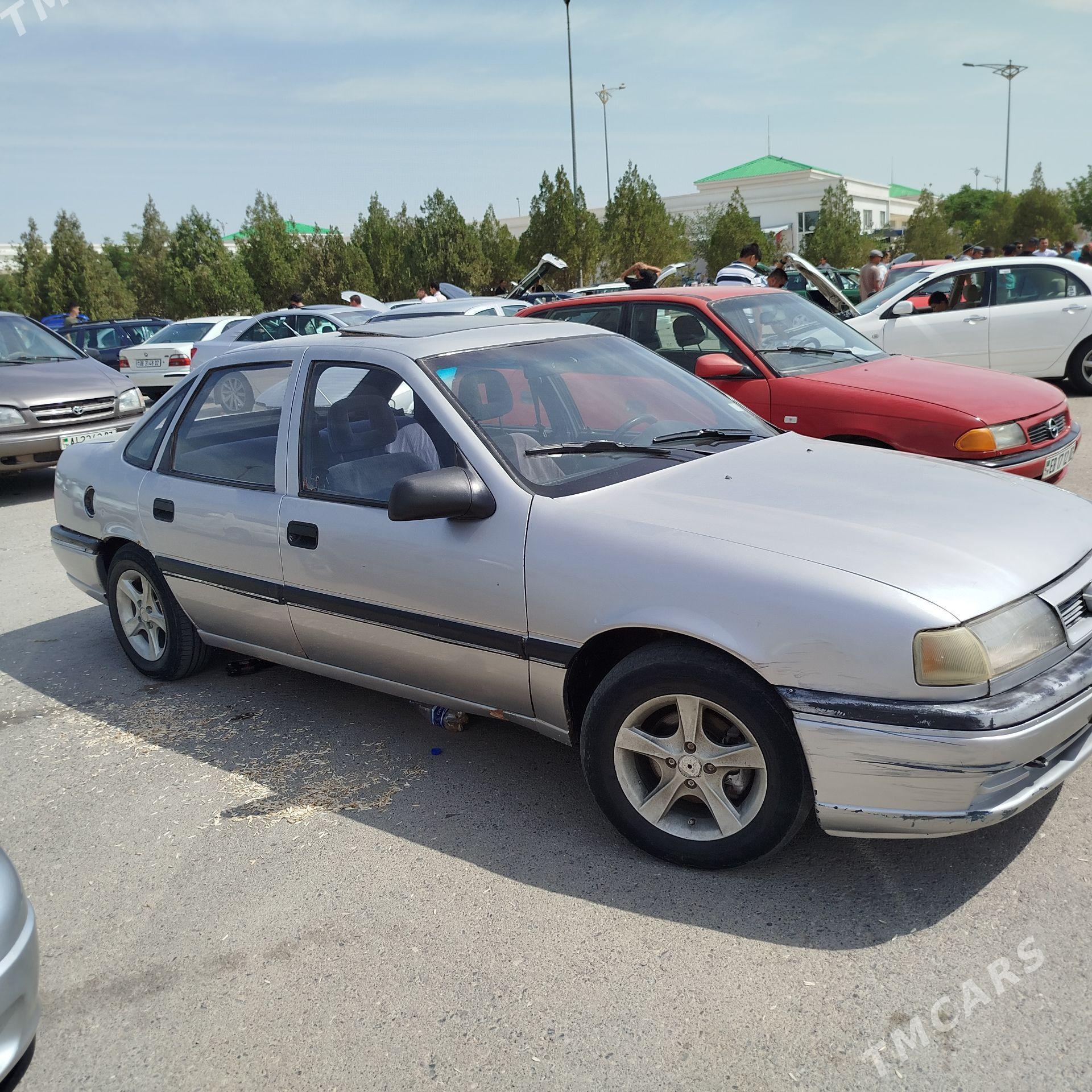 Opel Vectra 1990 - 27 000 TMT - Дашогуз - img 1