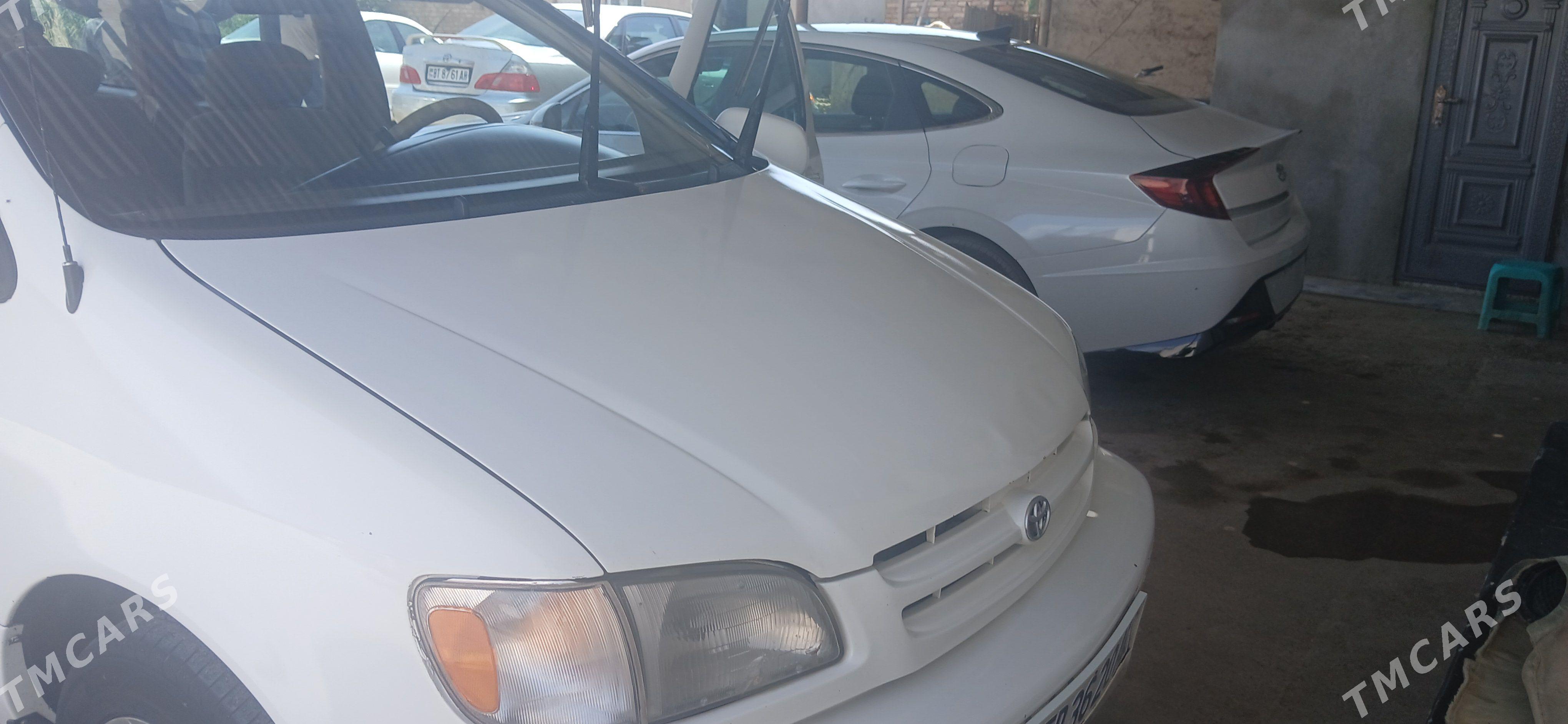 Toyota Sienna 2000 - 150 000 TMT - Теджен - img 1