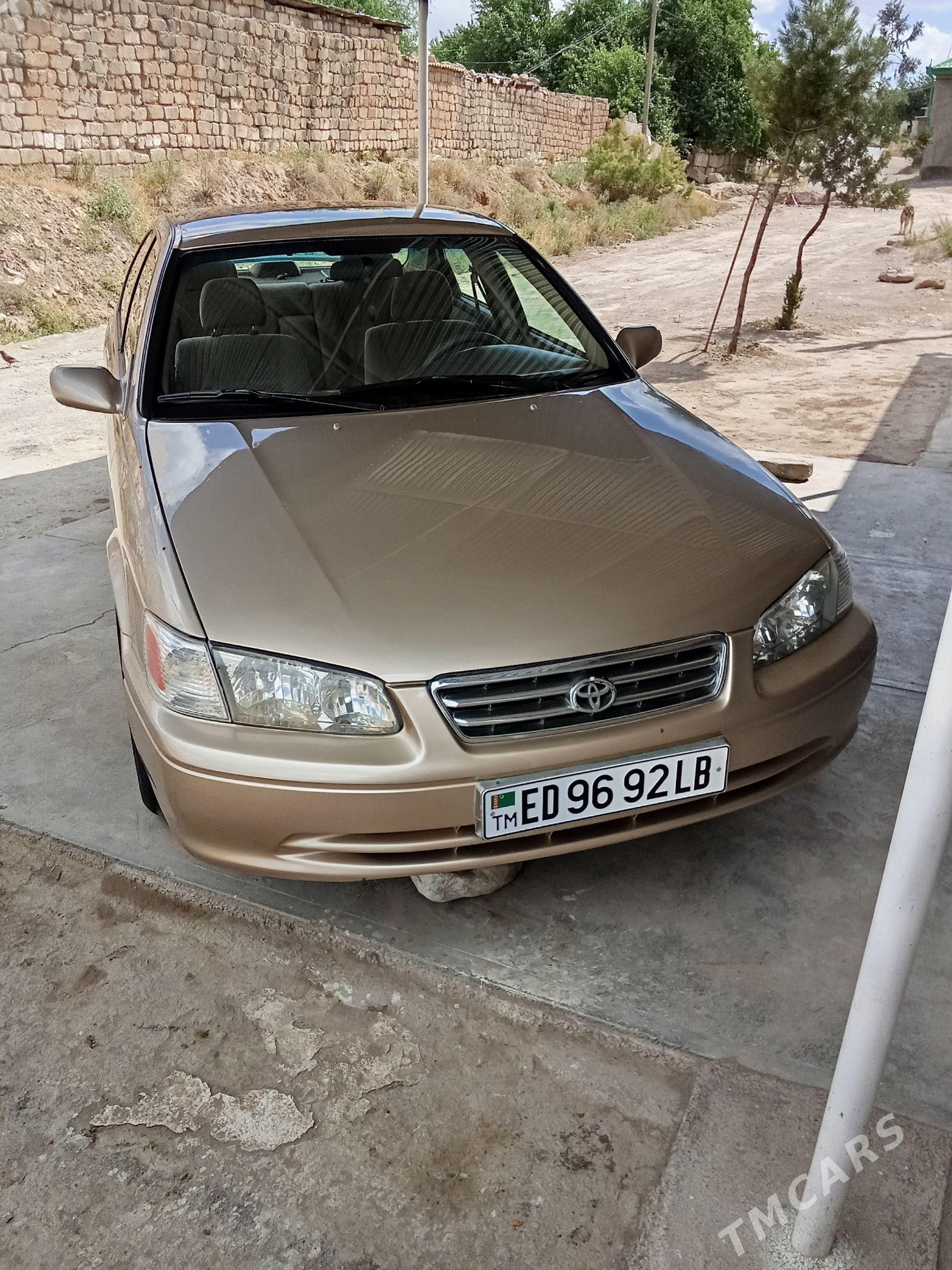 Toyota Camry 2001 - 185 000 TMT - Магданлы - img 1