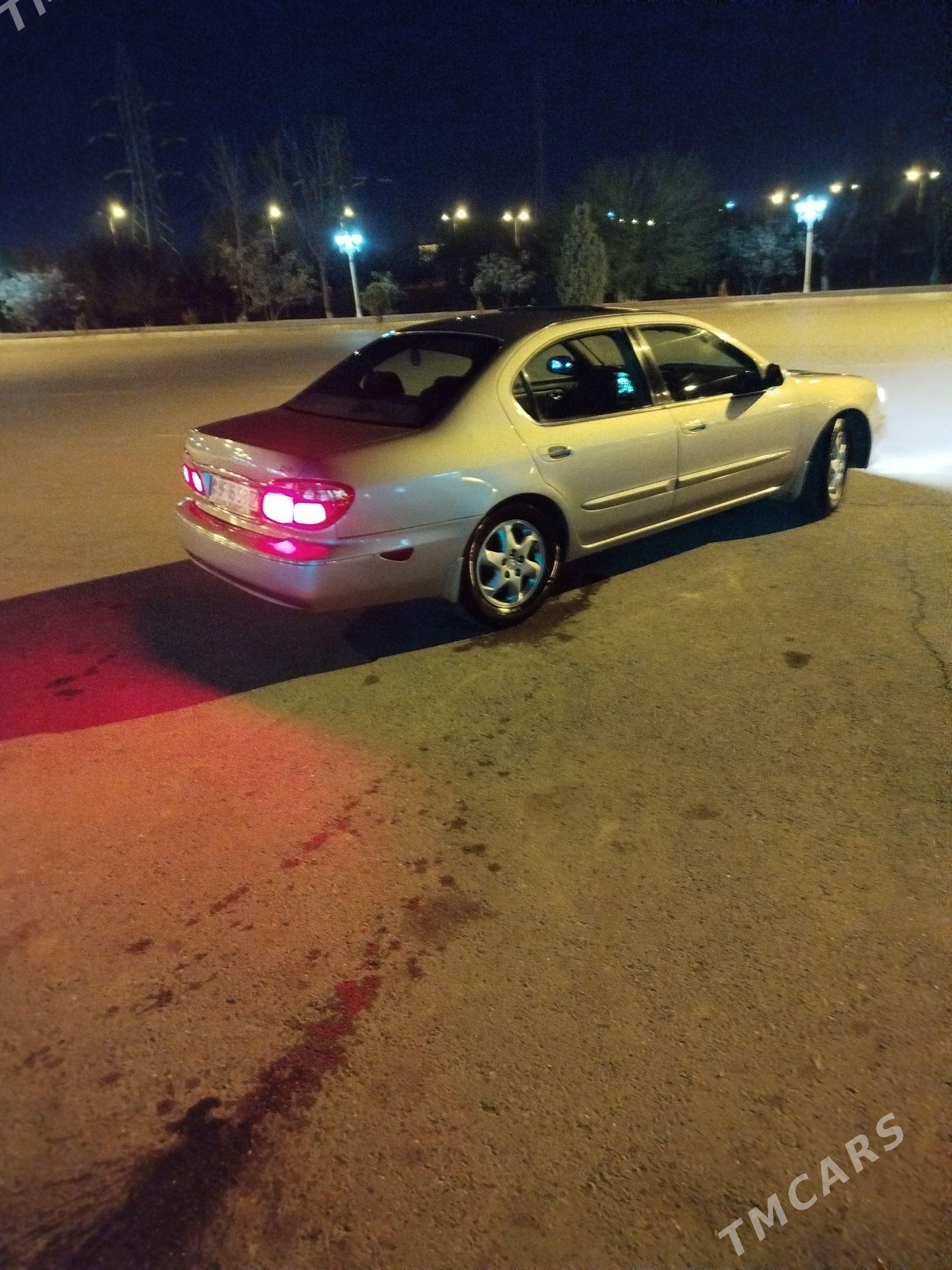 Infiniti I30 2001 - 100 000 TMT - Дашогуз - img 1