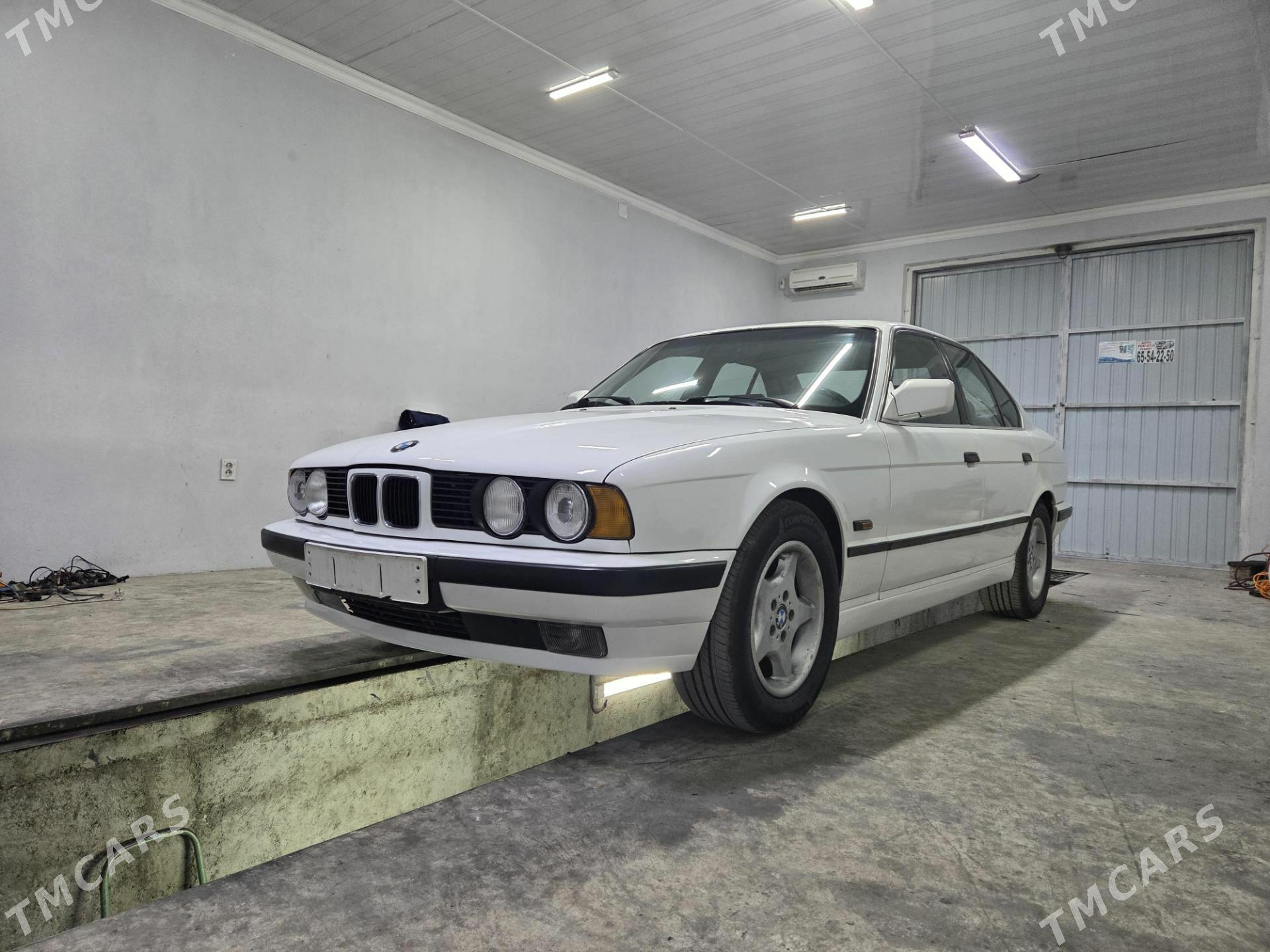 BMW 525 1990 - 80 000 TMT - Балканабат - img 1
