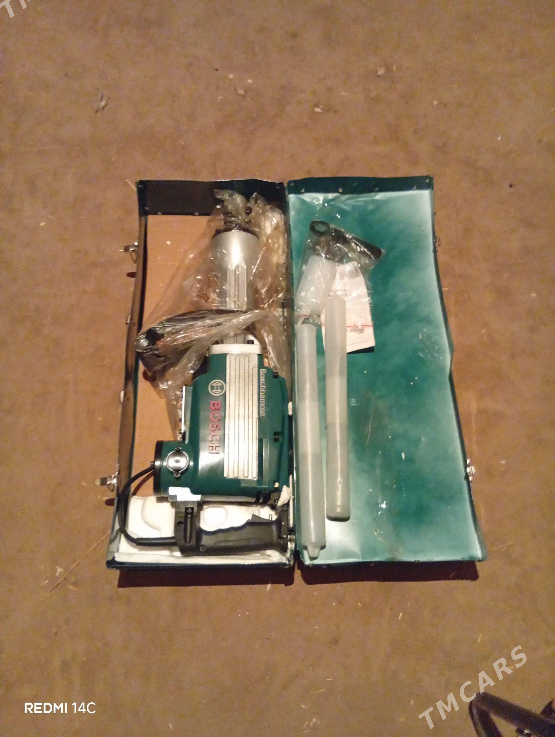 Hilti bosch 16 kg - Гурбансолтан Едже - img 1