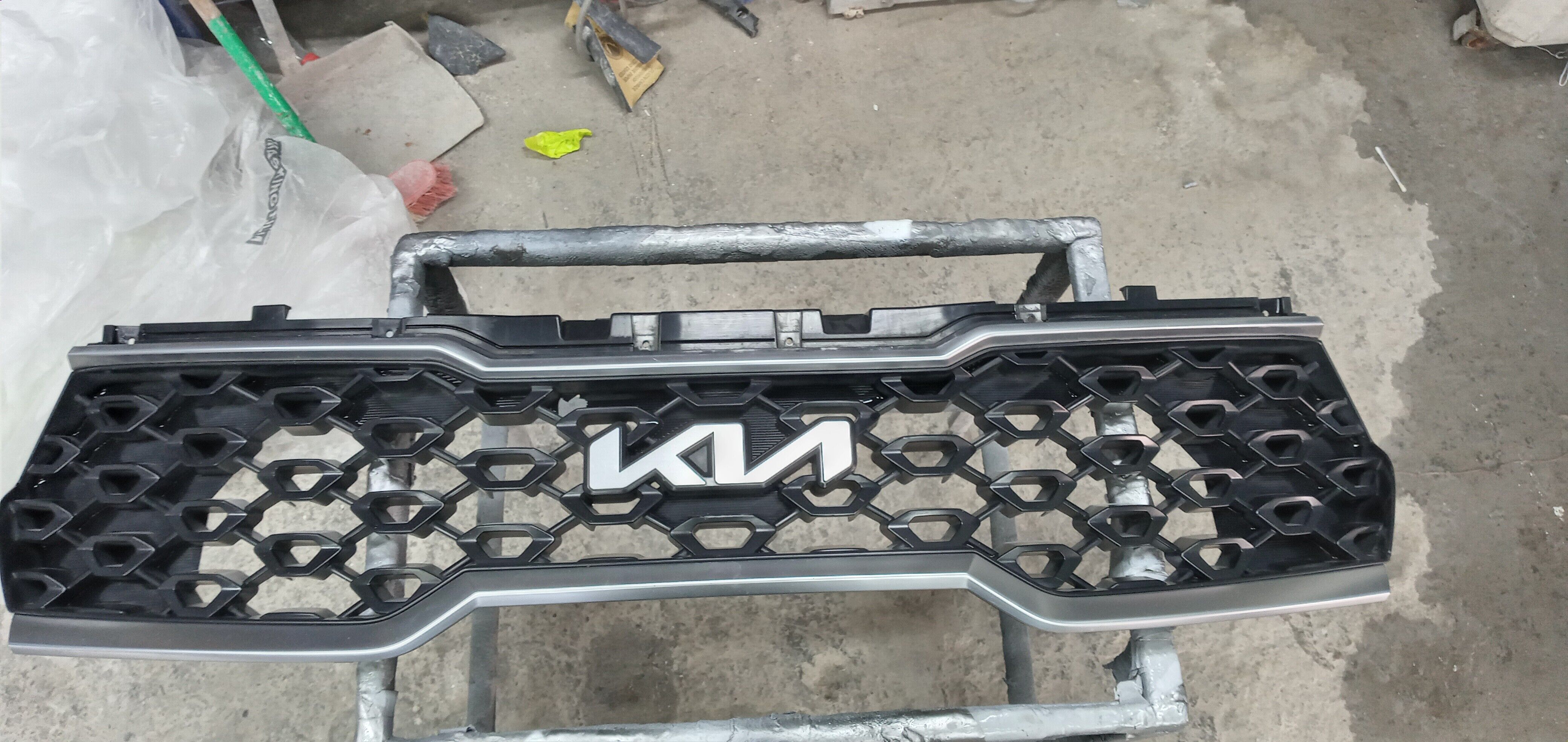 Kia Sorento oblicowka 1 000 TMT - Aşgabat - img 1