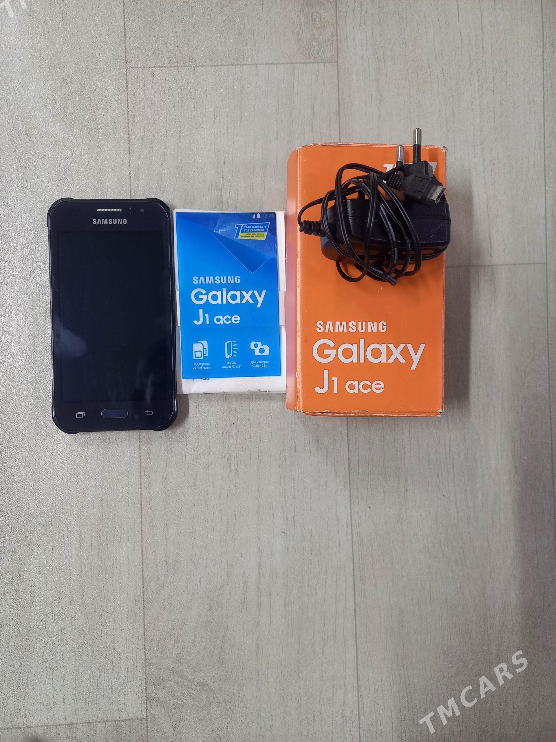 Samsung j1 ace - Балканабат - img 1