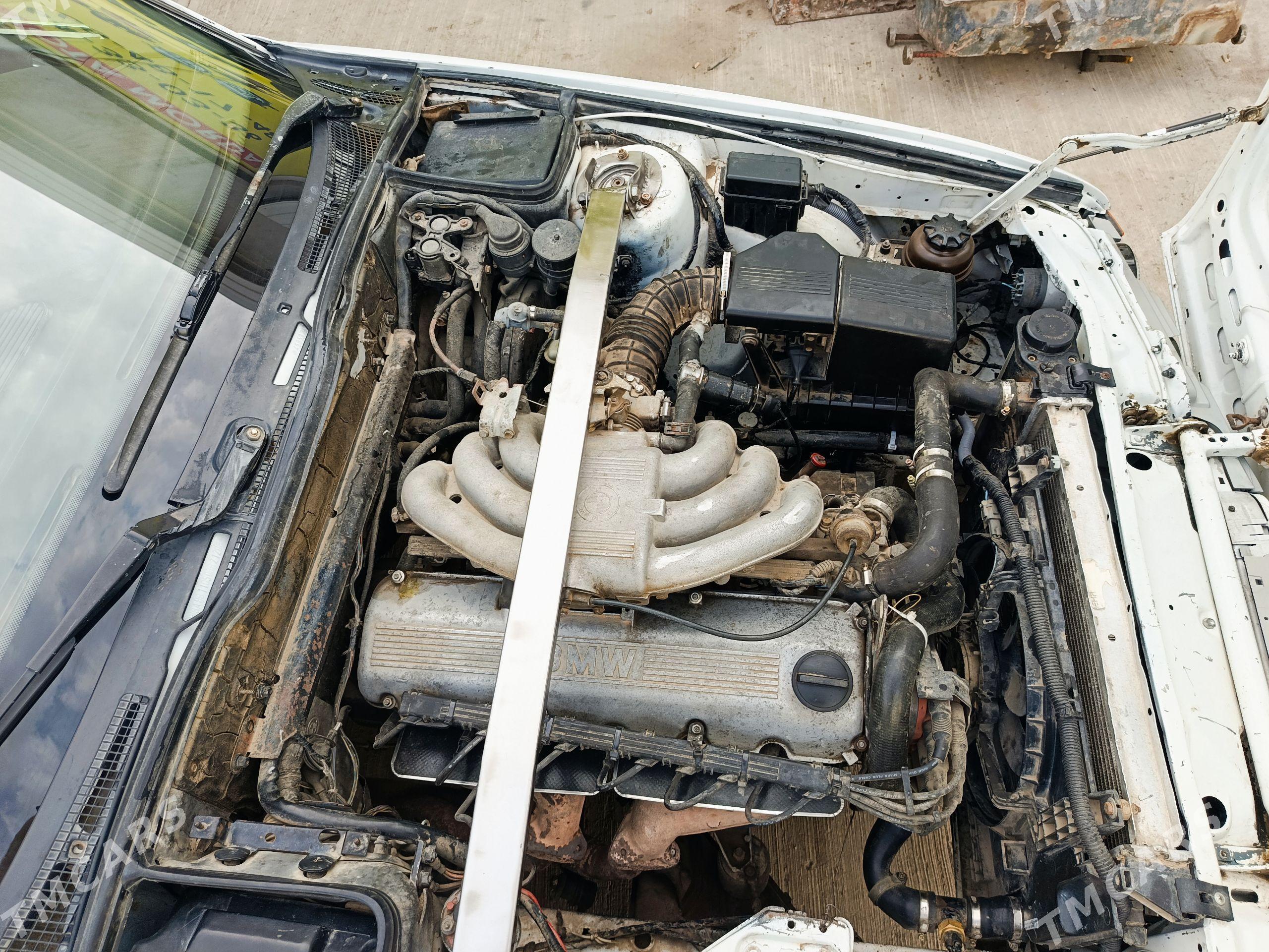 BMW 525 1989 - 56 000 TMT - Mary - img 1