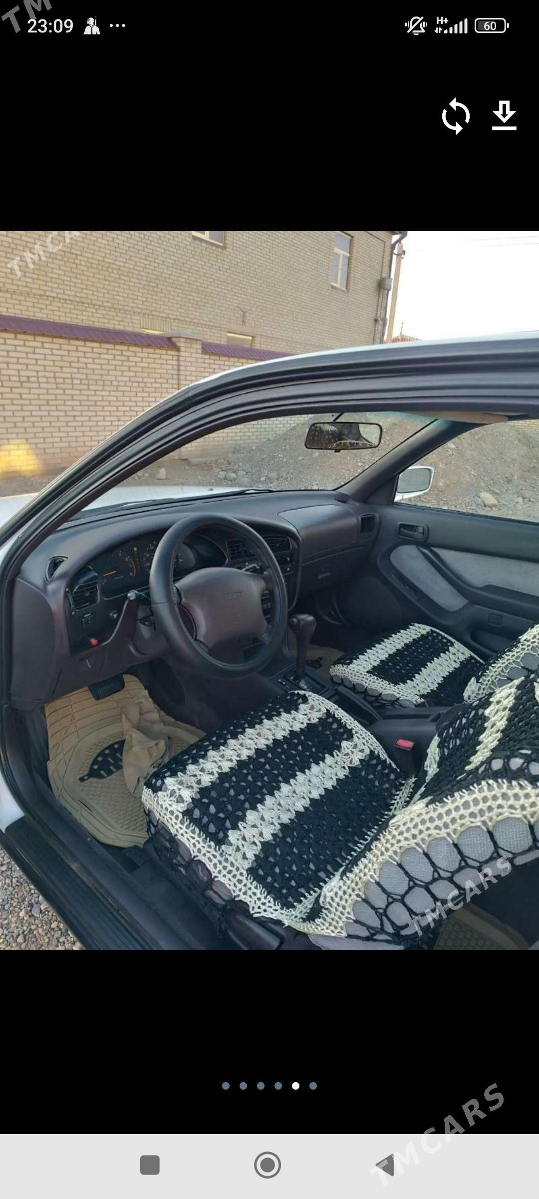 Toyota Camry 1994 - 120 000 TMT - Сакарчага - img 1