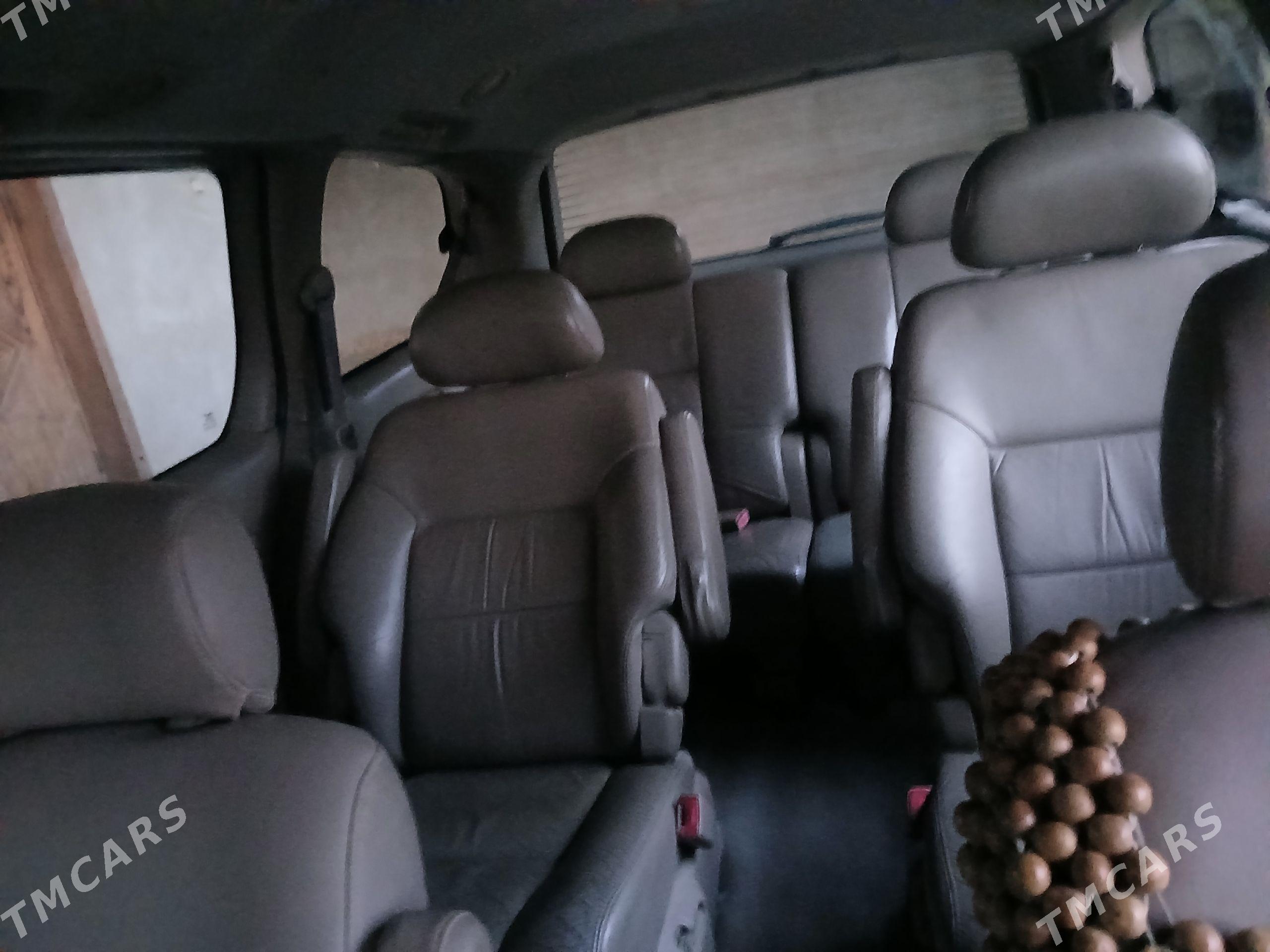 Toyota Sienna 2002 - 210 000 TMT - Halaç - img 1