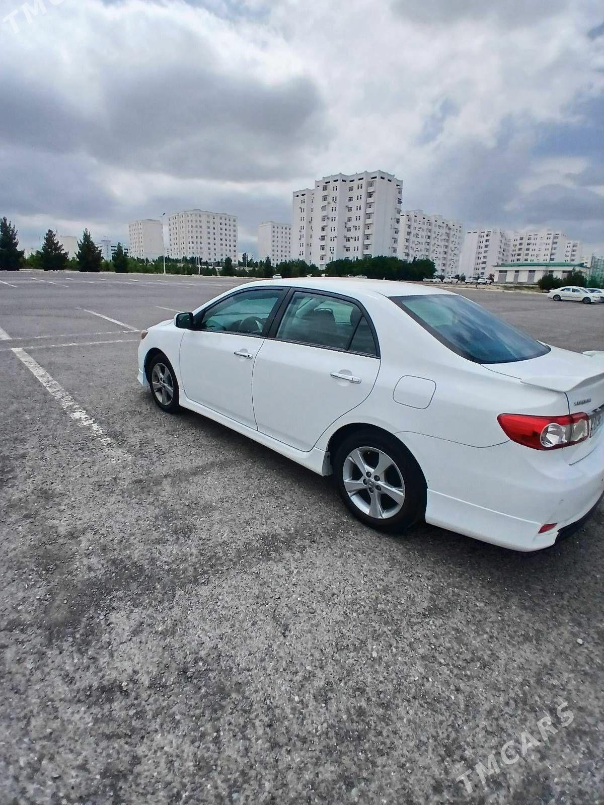 Toyota Corolla 2013 - 198 000 TMT - Aşgabat - img 1