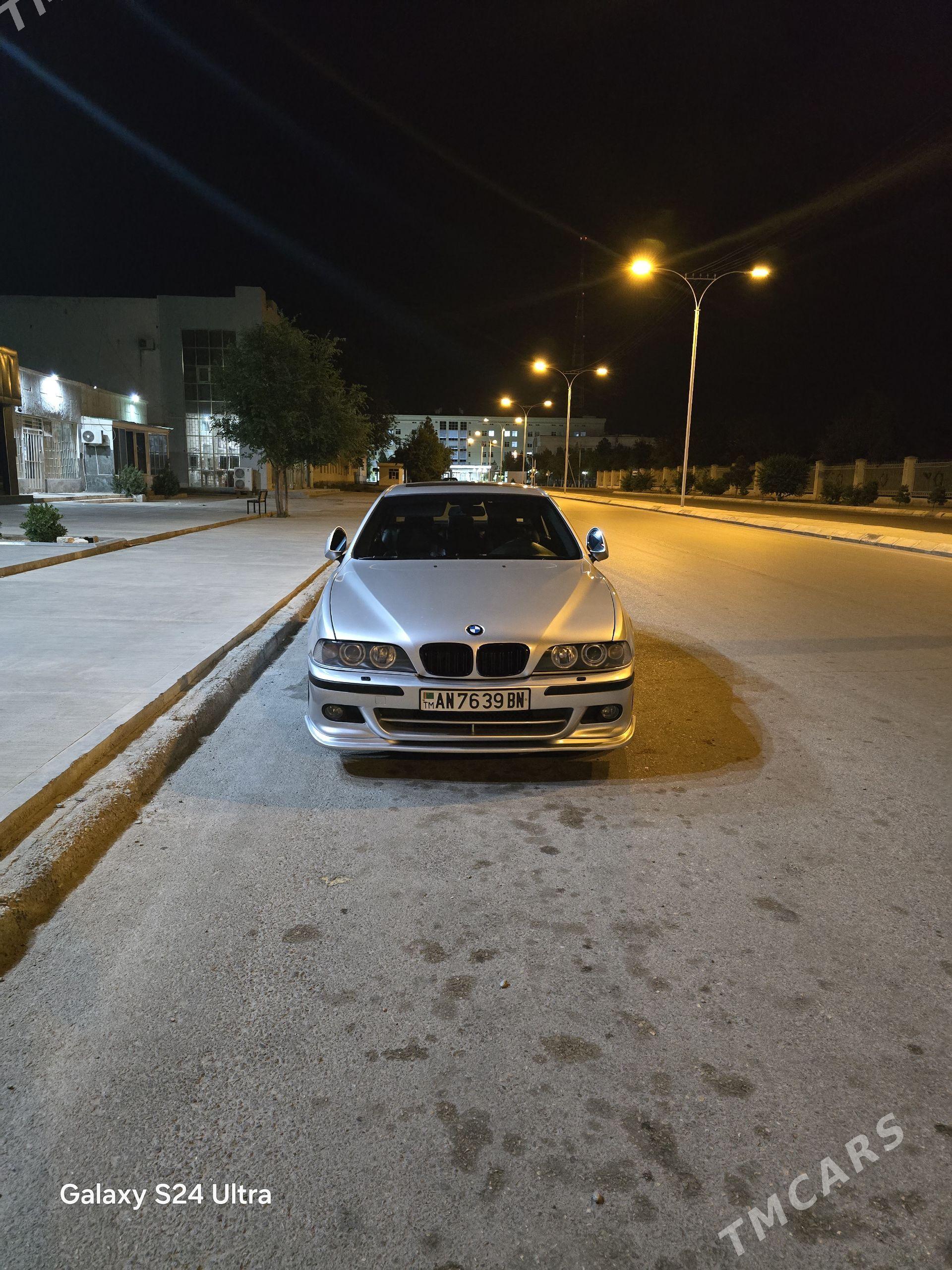BMW E39 2000 - 140 000 TMT - Balkanabat - img 1