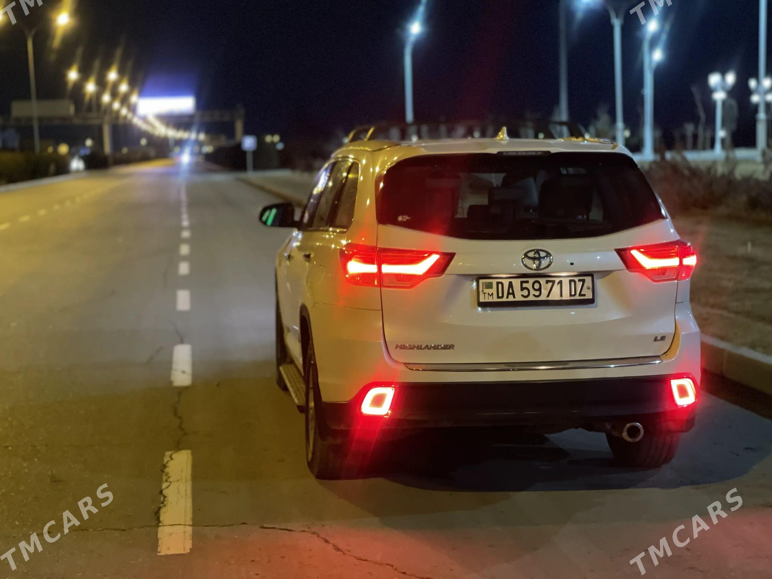 Toyota Highlander 2019 - 460 000 TMT - Gurbansoltan Eje - img 1