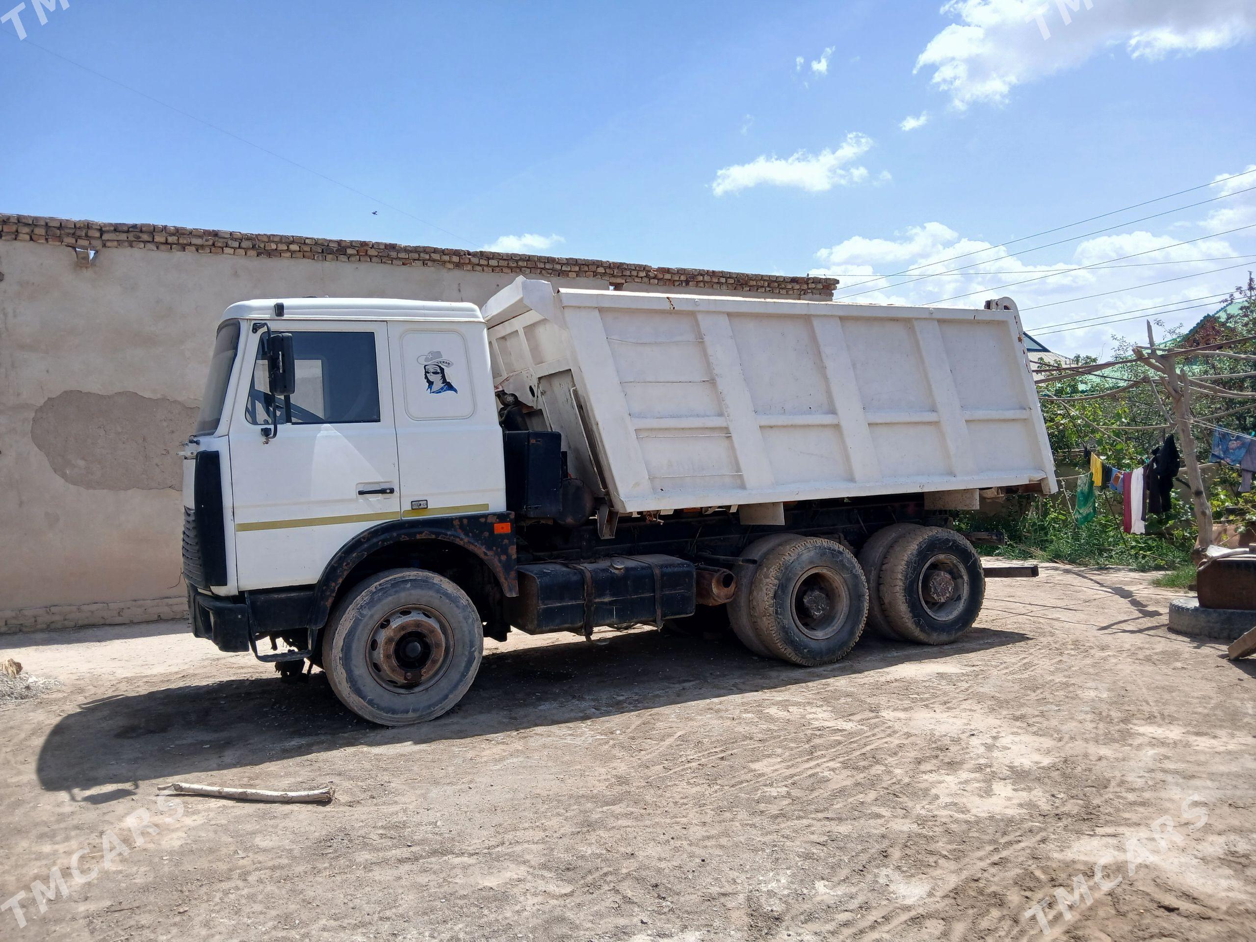 Maz Samosval 2014 - 150 000 TMT - Gurbansoltan Eje - img 1