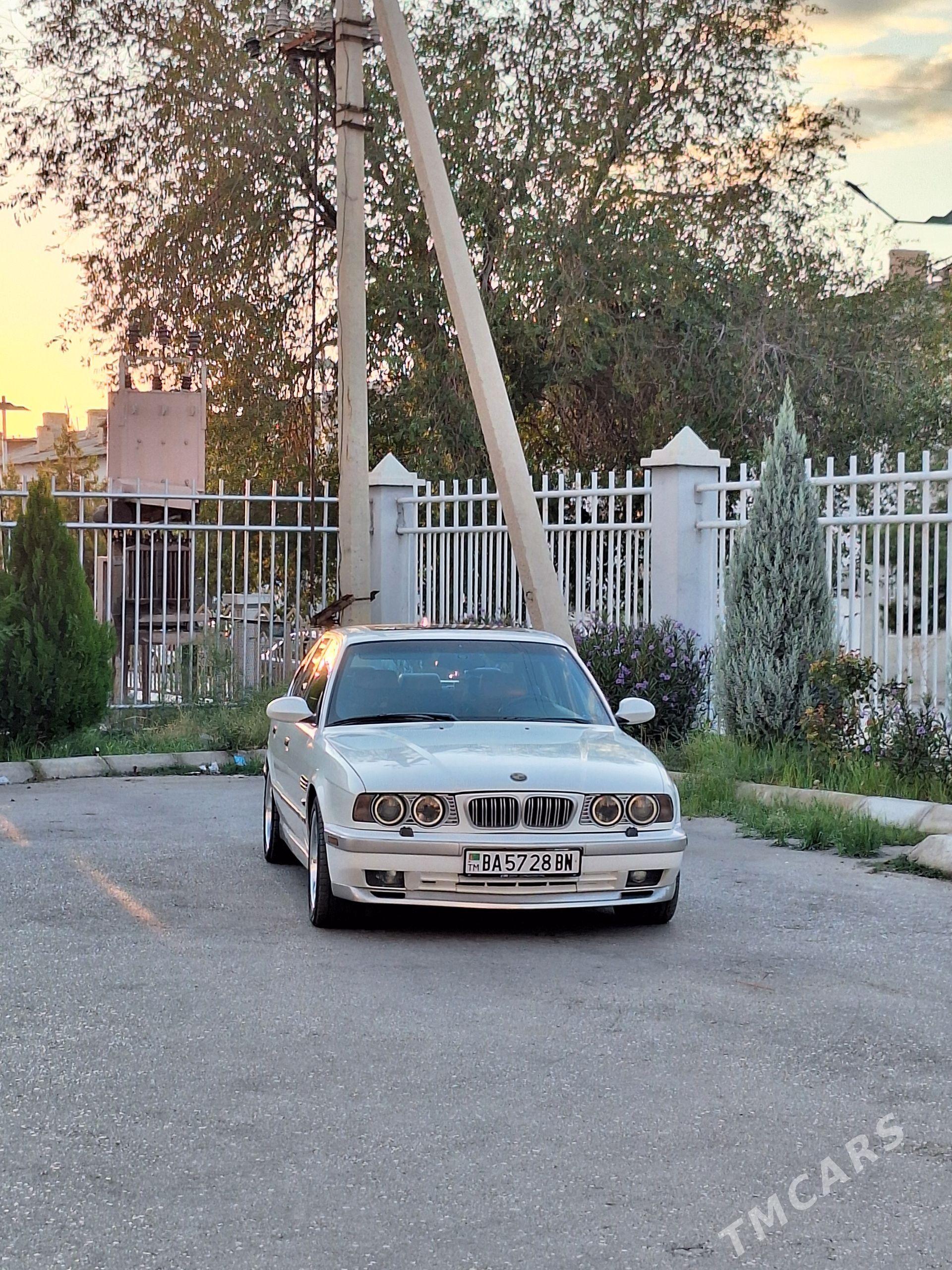 BMW E34 1995 - 130 000 TMT - Balkanabat - img 1