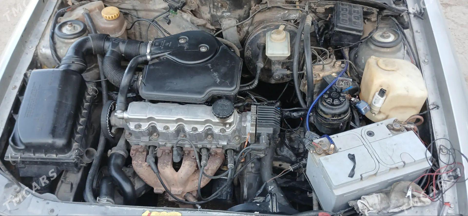 Opel Vectra 1989 - 40 000 TMT - Türkmenabat - img 1