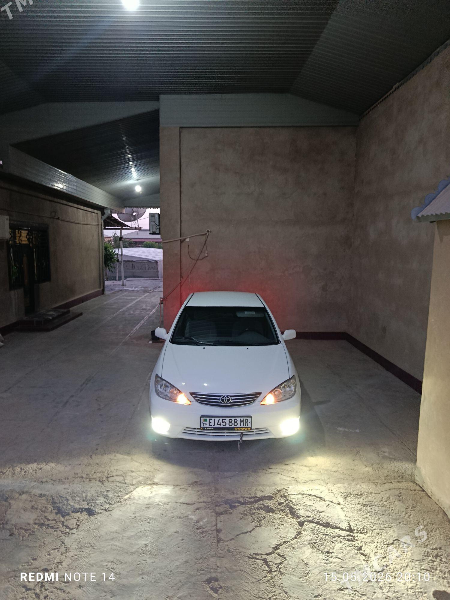 Toyota Camry 2003 - 190 000 TMT - Векильбазар - img 1