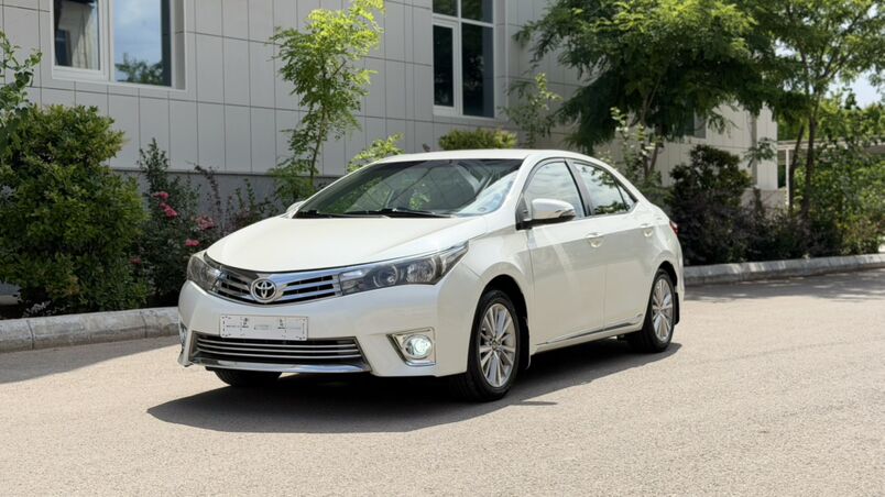 Toyota Corolla 2014 - 235 000 TMT - Aşgabat - img 1