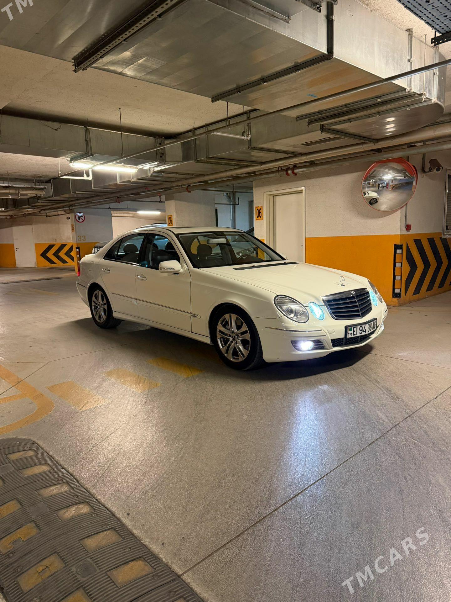 Mercedes-Benz E500 2006 - 212 000 TMT - Aşgabat - img 1