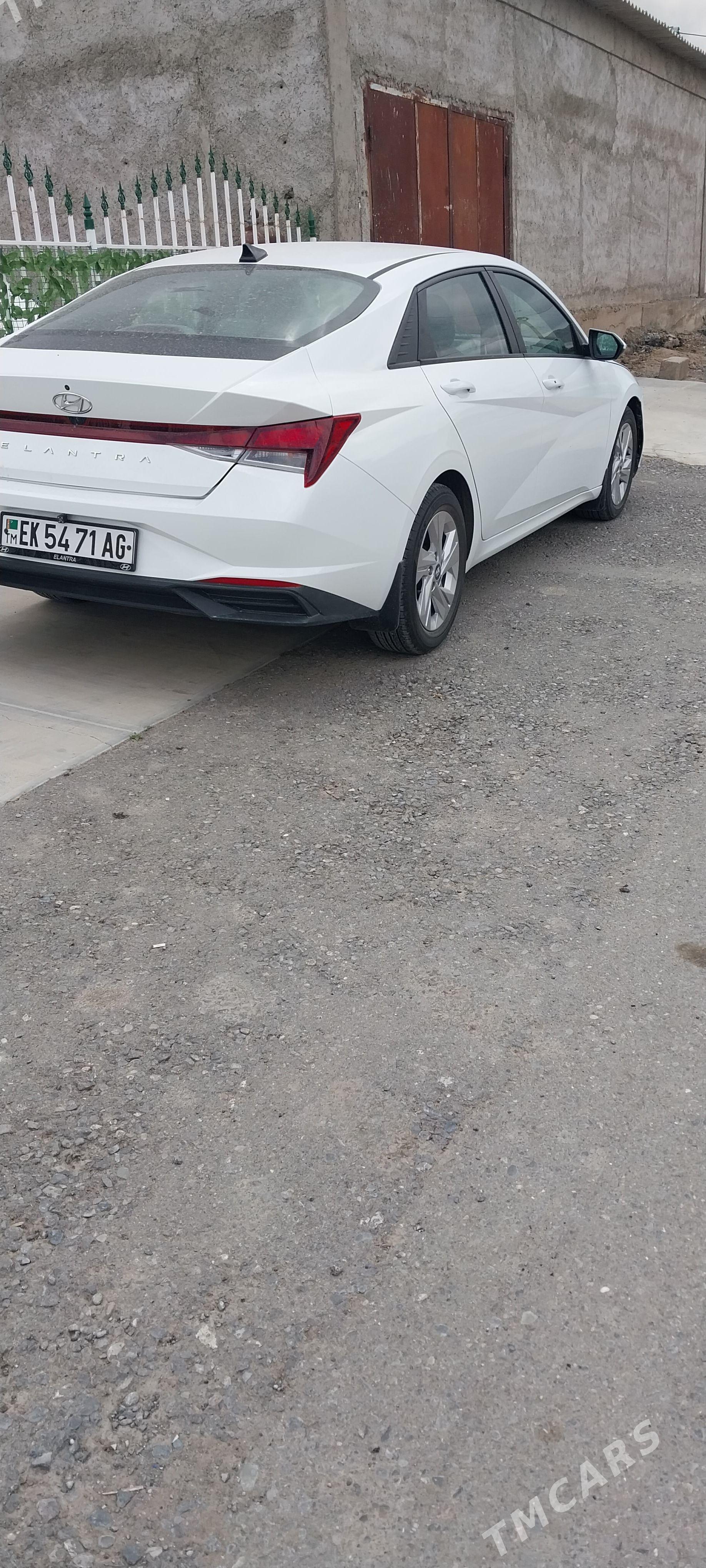 Hyundai Elantra 2021 - 236 000 TMT - Багир - img 1