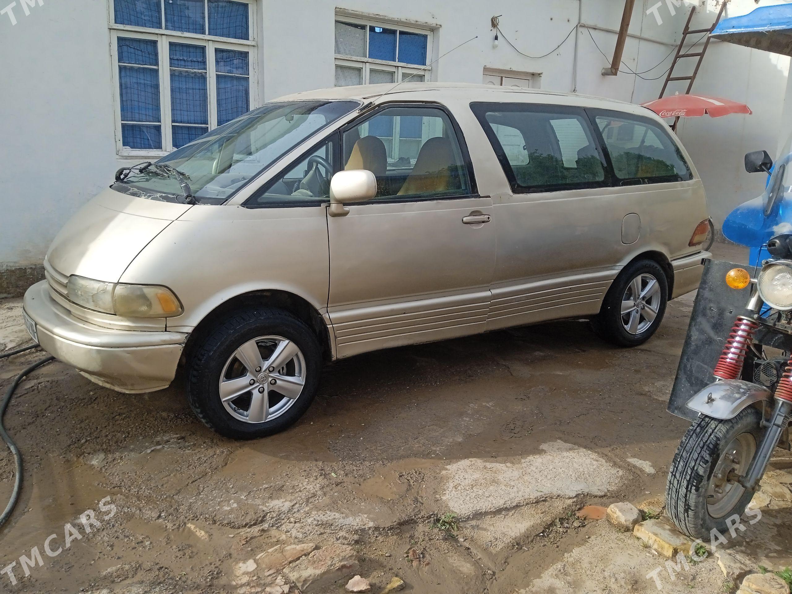 Toyota Previa 1993 - 65 000 TMT - Ёлётен - img 1