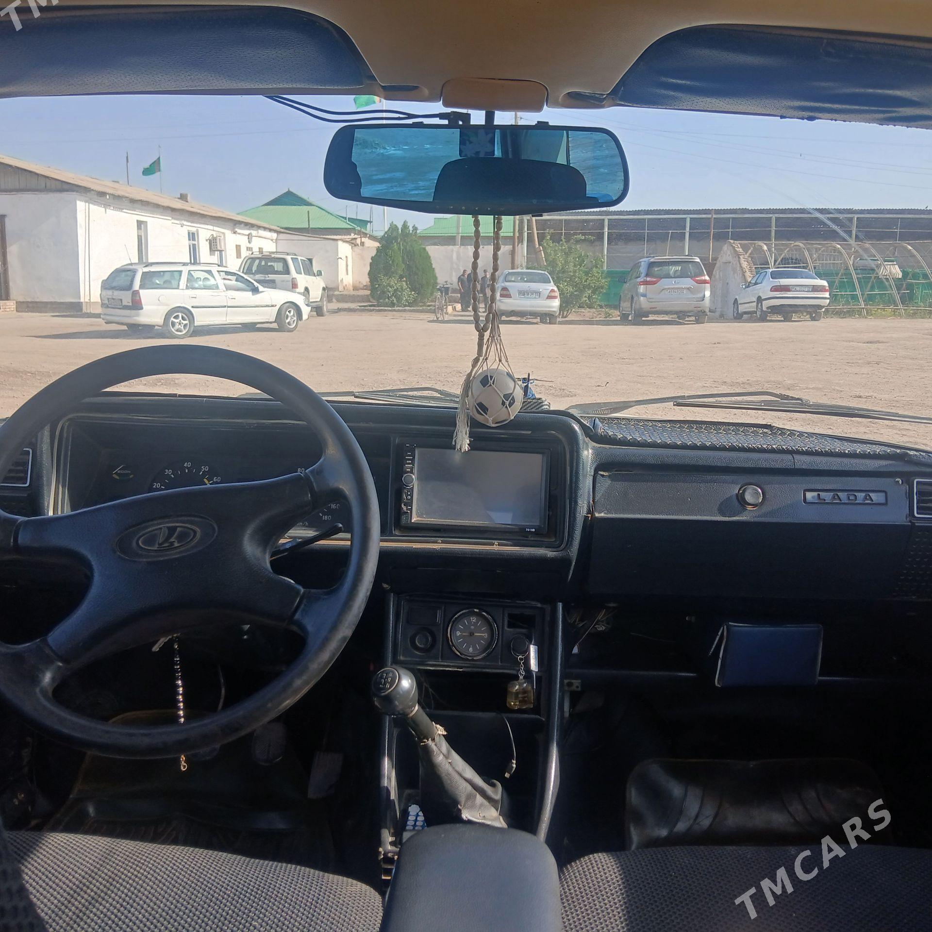 Lada 2107 2003 - 30 000 TMT - Гурбансолтан Едже - img 1