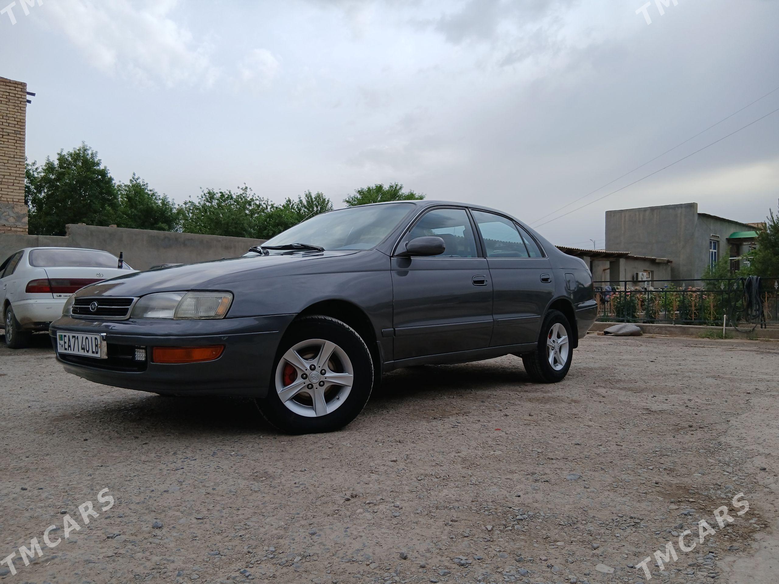 Toyota Corona 1993 - 72 000 TMT - Kerki - img 1